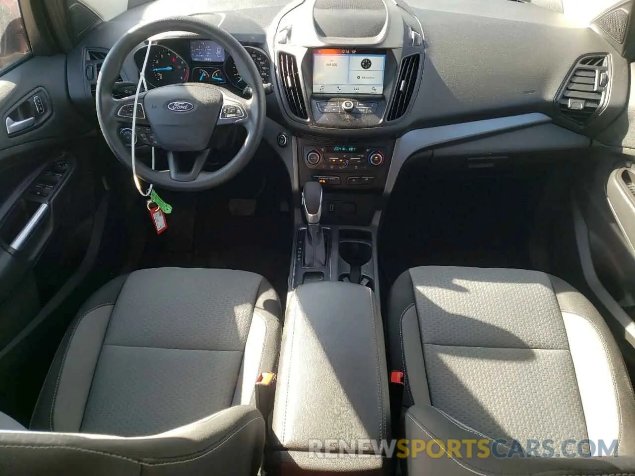 8 Photograph of a damaged car 1FMCU9GD6KUC10866 FORD ESCAPE 2019