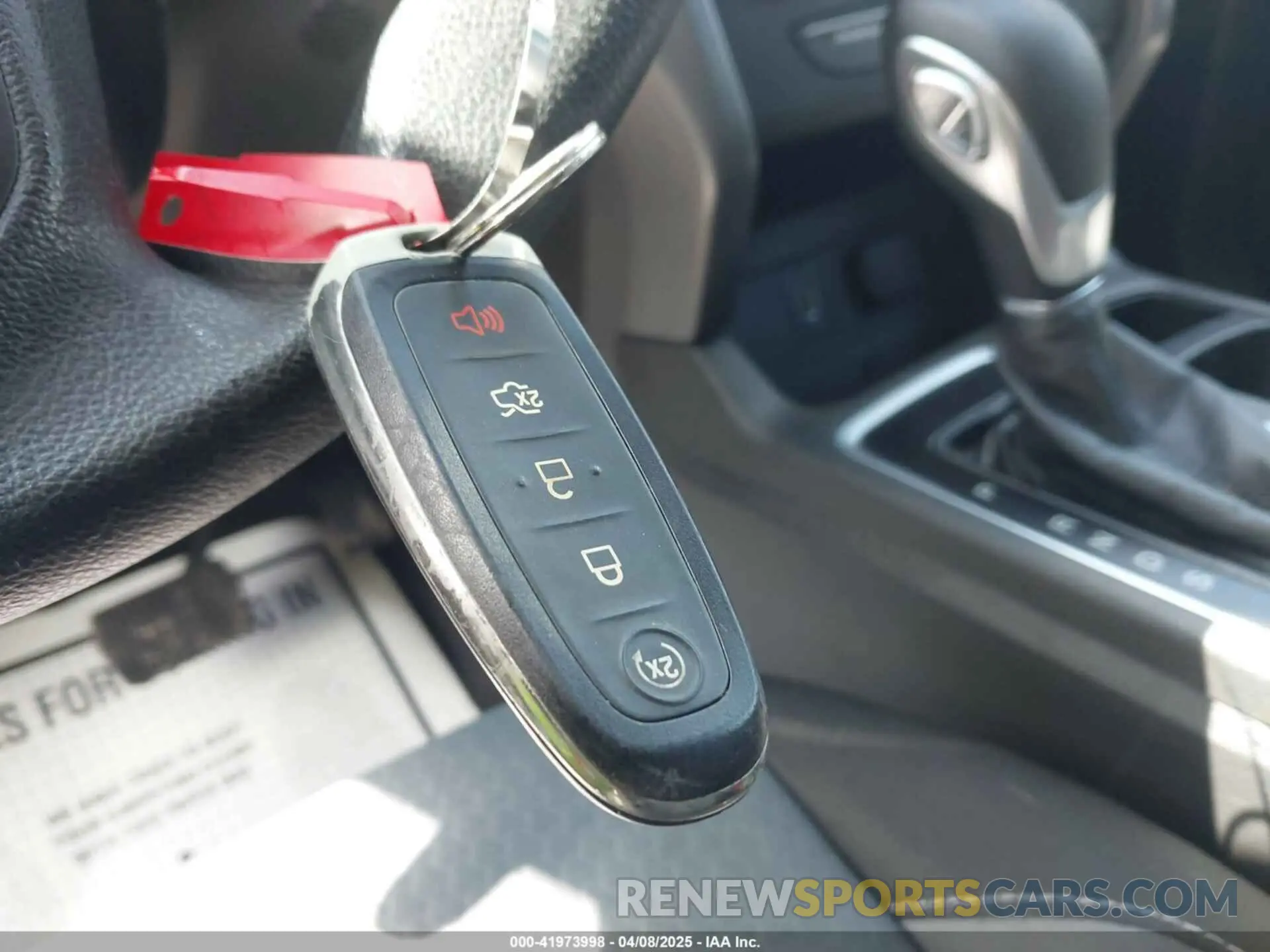 11 Photograph of a damaged car 1FMCU9GD7KUA00132 FORD ESCAPE 2019