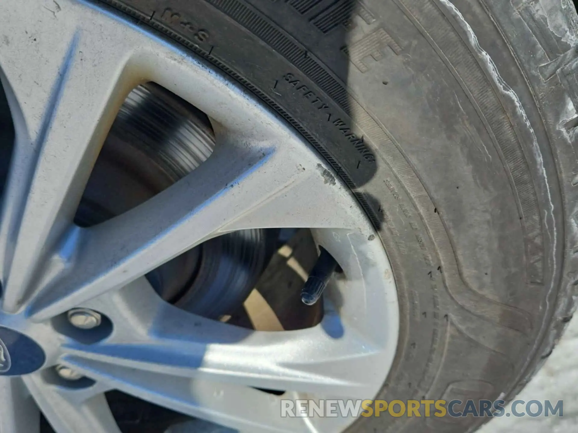 12 Photograph of a damaged car 1FMCU9GD7KUA42669 FORD ESCAPE 2019