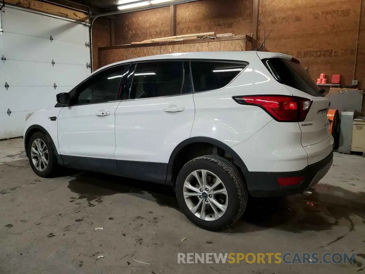 2 Photograph of a damaged car 1FMCU9GD7KUB19086 FORD ESCAPE 2019