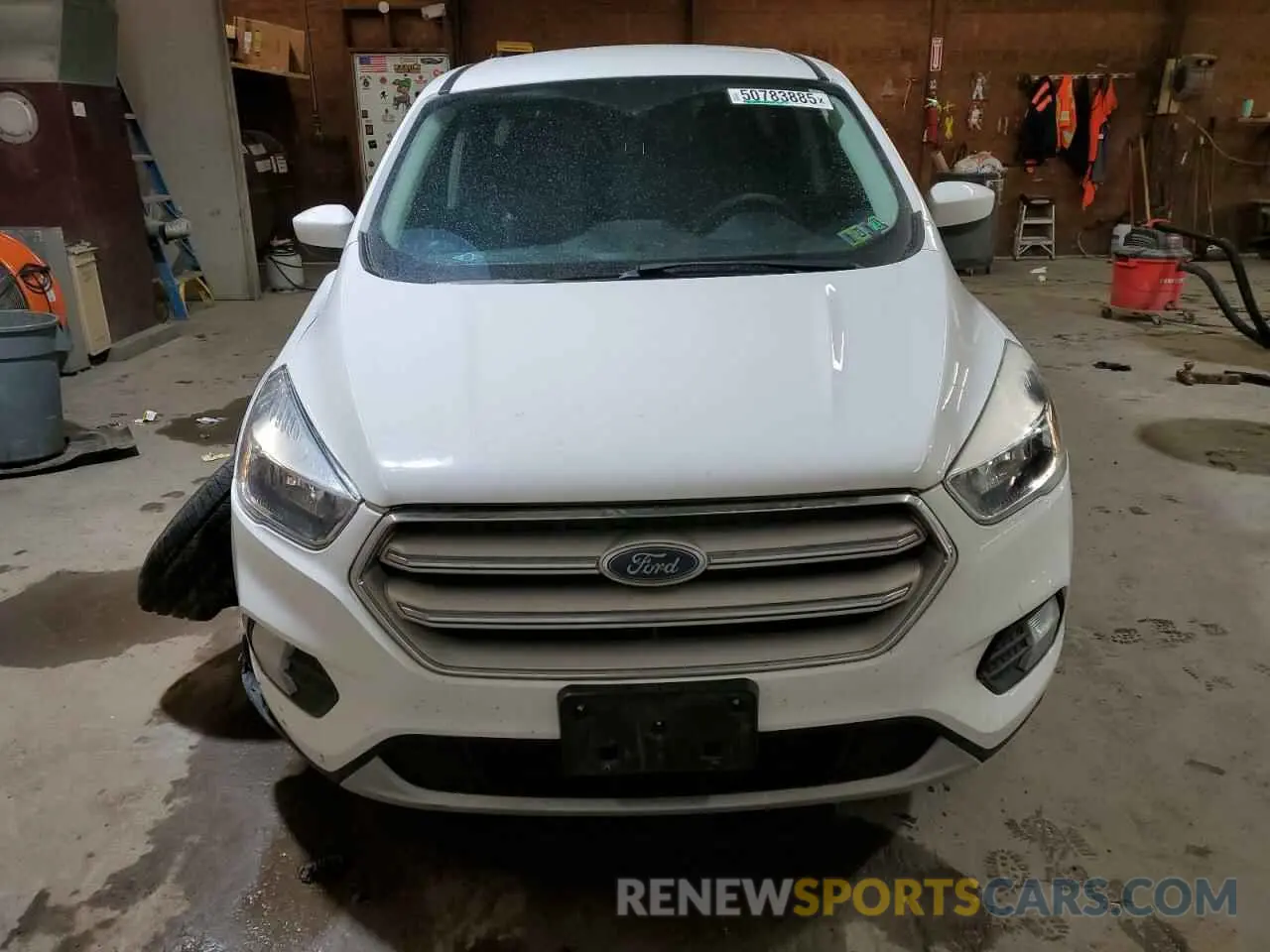 5 Photograph of a damaged car 1FMCU9GD7KUB19086 FORD ESCAPE 2019
