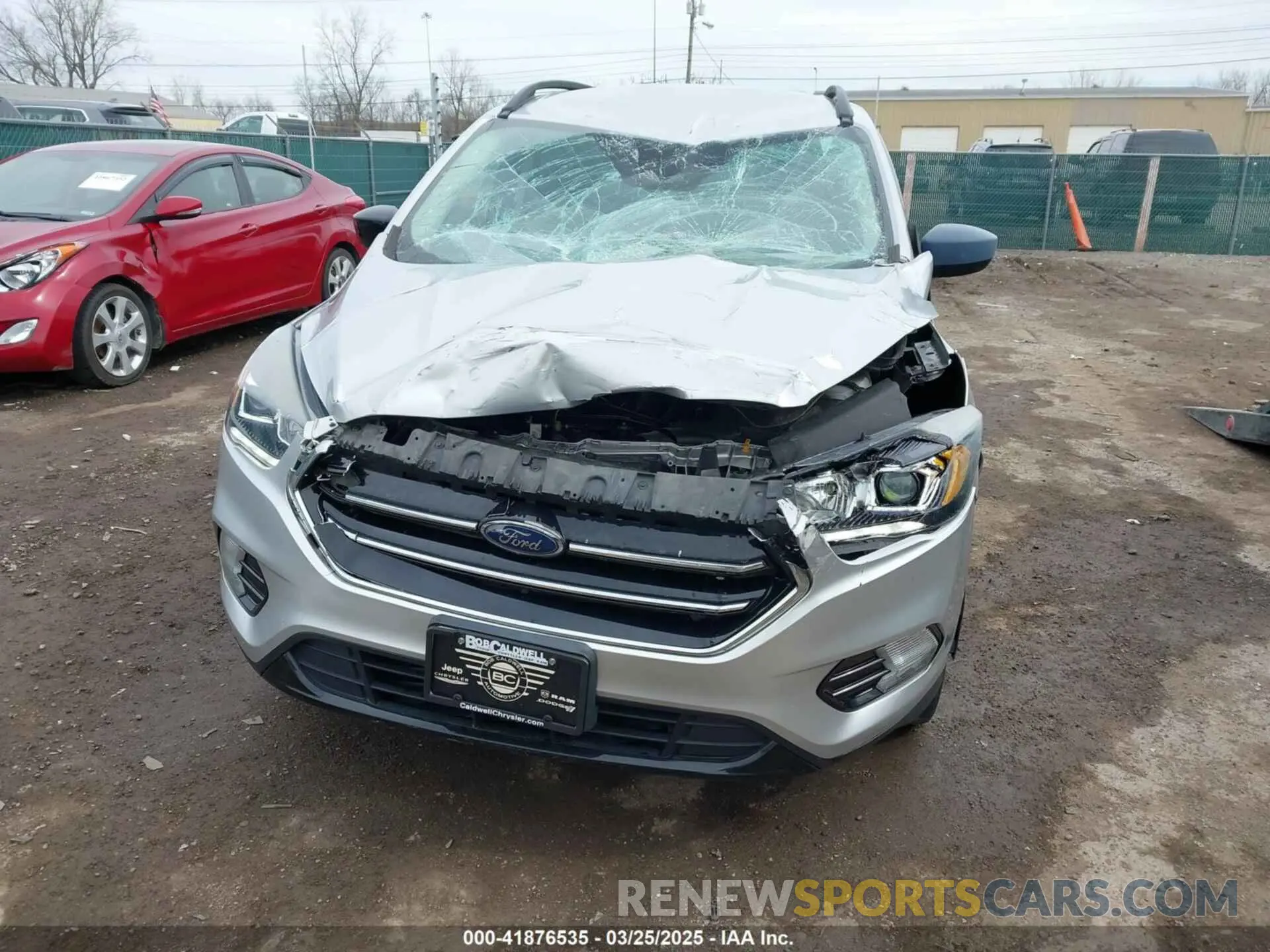 6 Фотография поврежденного автомобиля 1FMCU9GD7KUB29309 FORD ESCAPE 2019