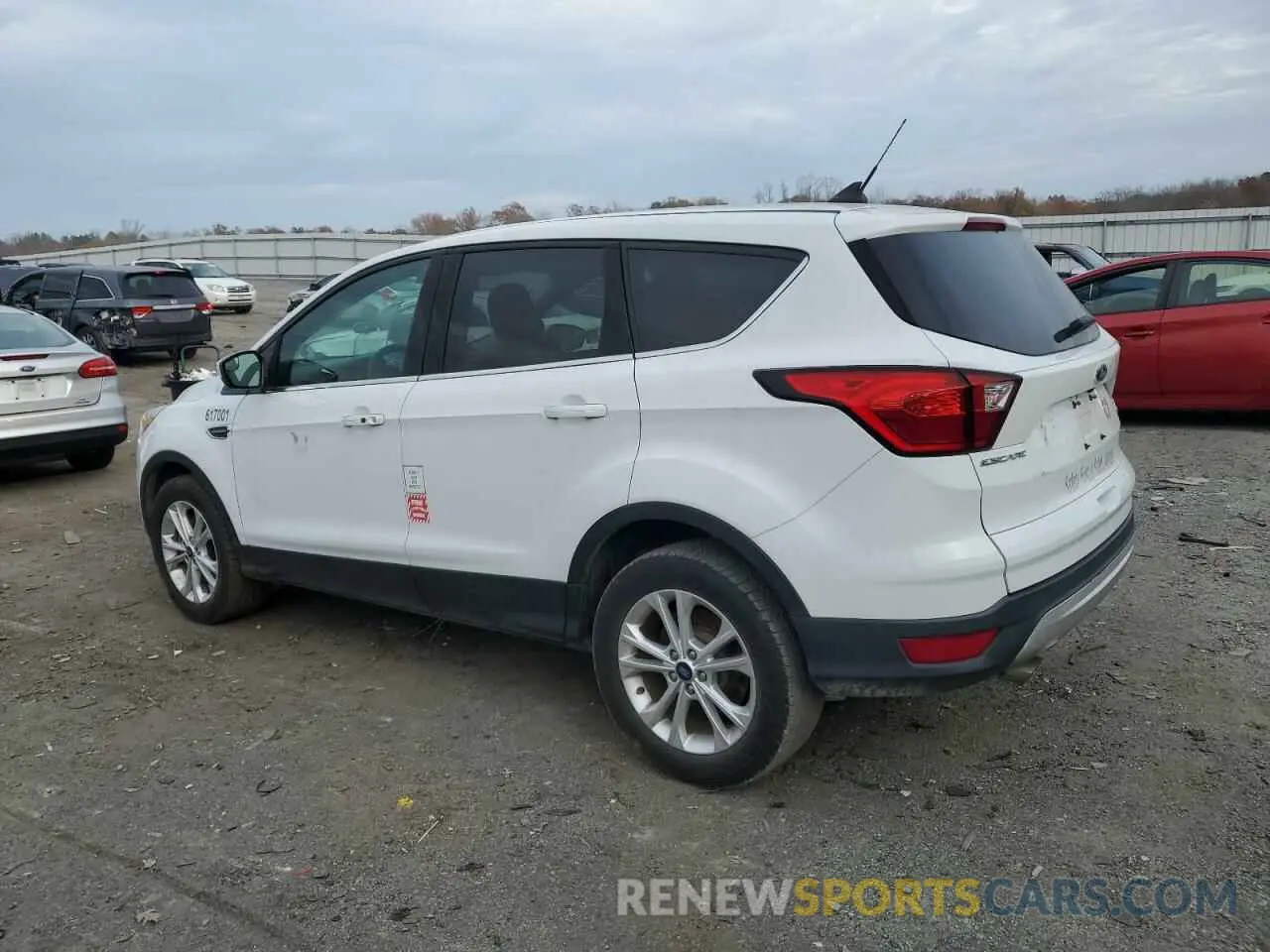 2 Photograph of a damaged car 1FMCU9GD7KUB48796 FORD ESCAPE 2019