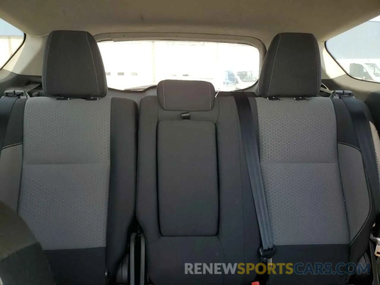 10 Фотография поврежденного автомобиля 1FMCU9GD7KUC00377 FORD ESCAPE 2019