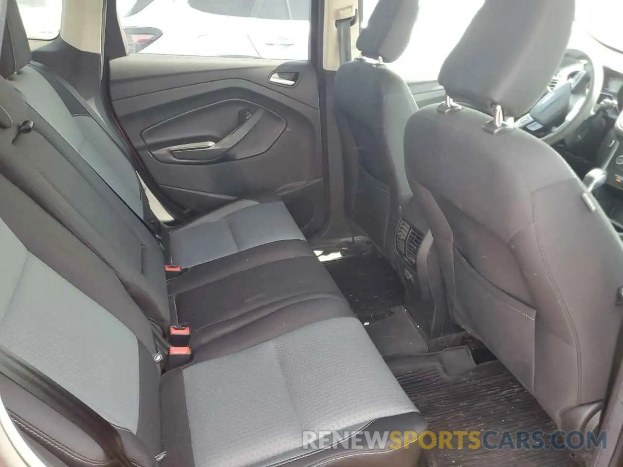 11 Фотография поврежденного автомобиля 1FMCU9GD7KUC00377 FORD ESCAPE 2019