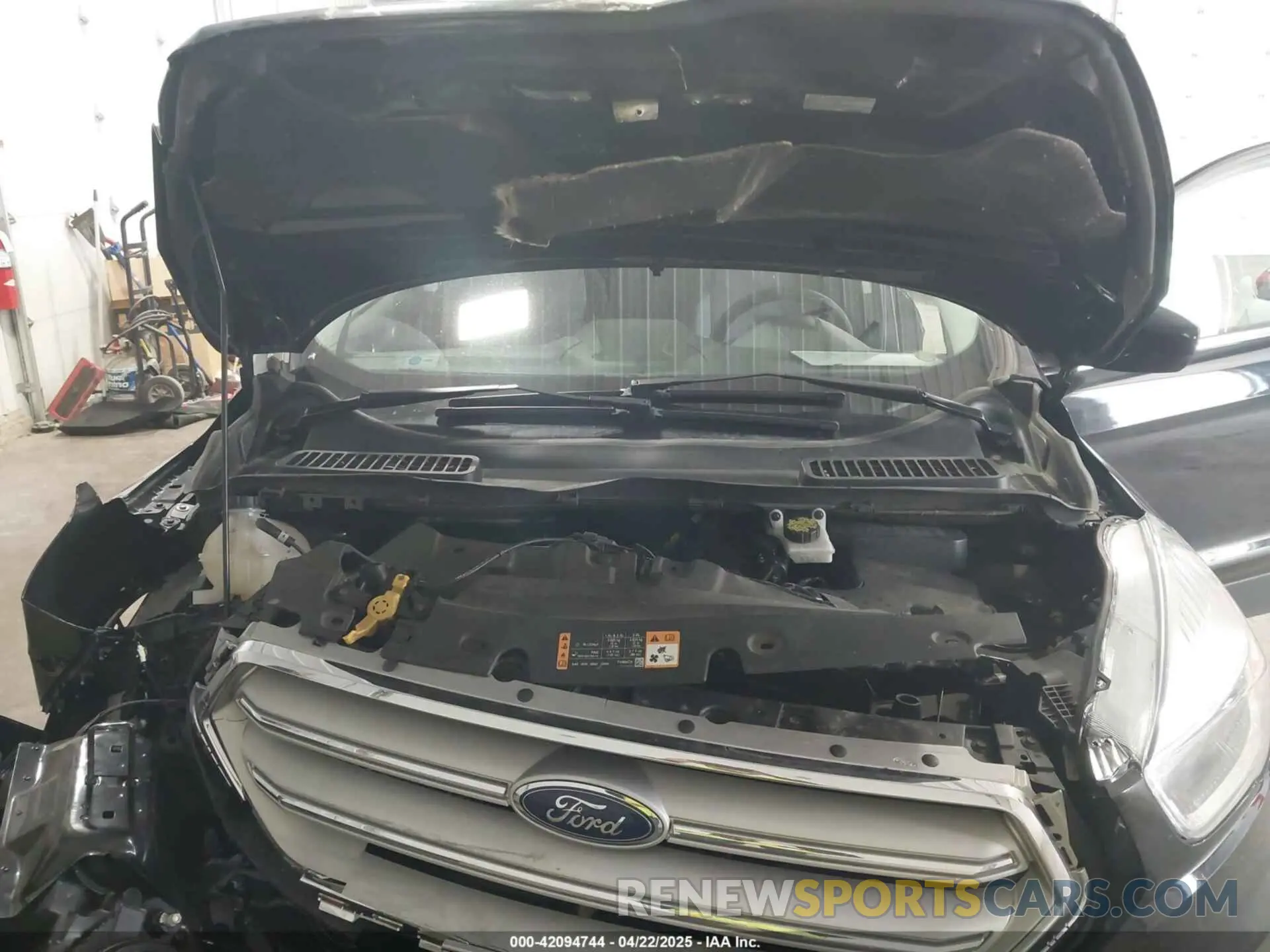 10 Photograph of a damaged car 1FMCU9GD8KUB03849 FORD ESCAPE 2019