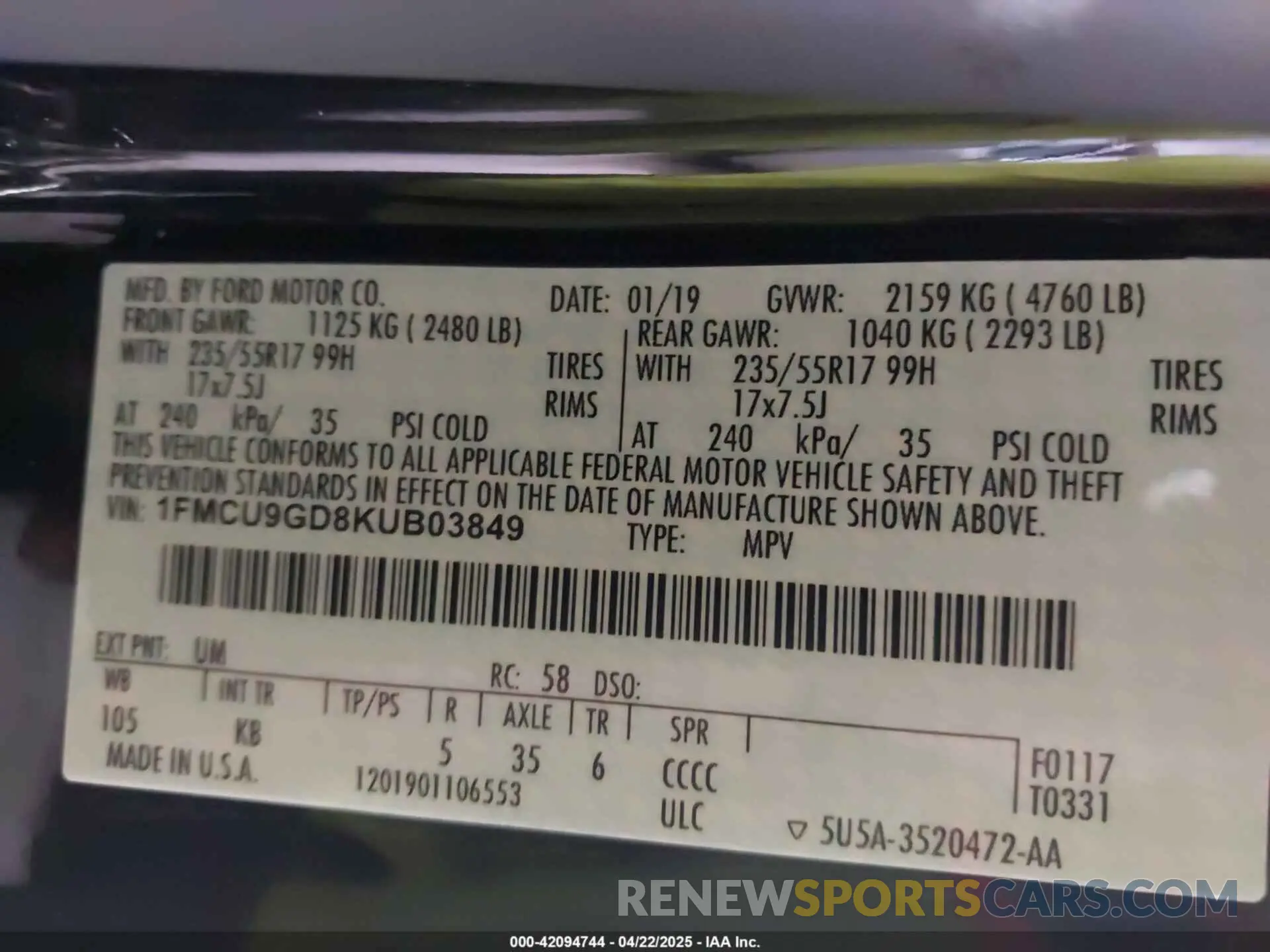 9 Photograph of a damaged car 1FMCU9GD8KUB03849 FORD ESCAPE 2019