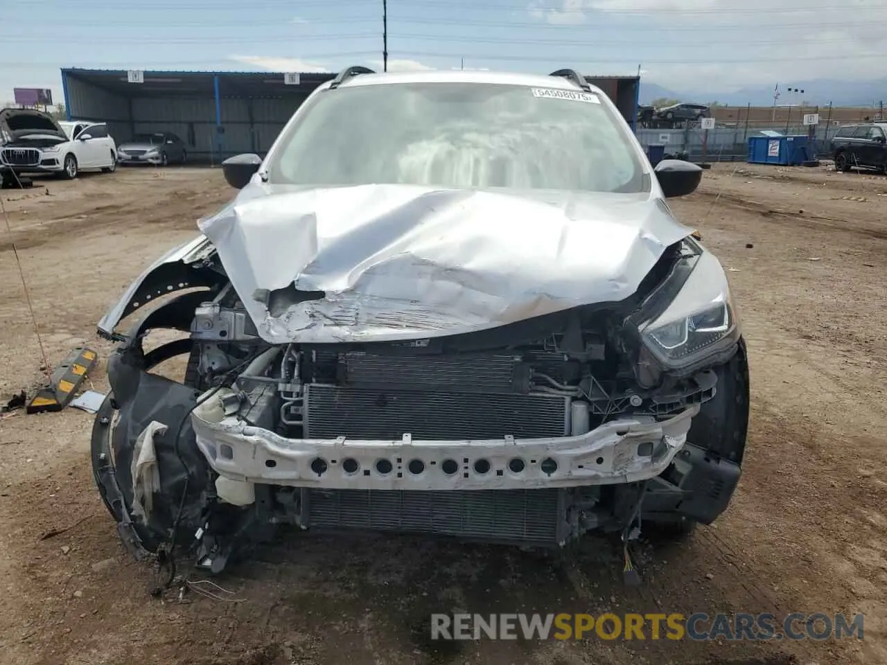 5 Photograph of a damaged car 1FMCU9GD8KUB09943 FORD ESCAPE 2019