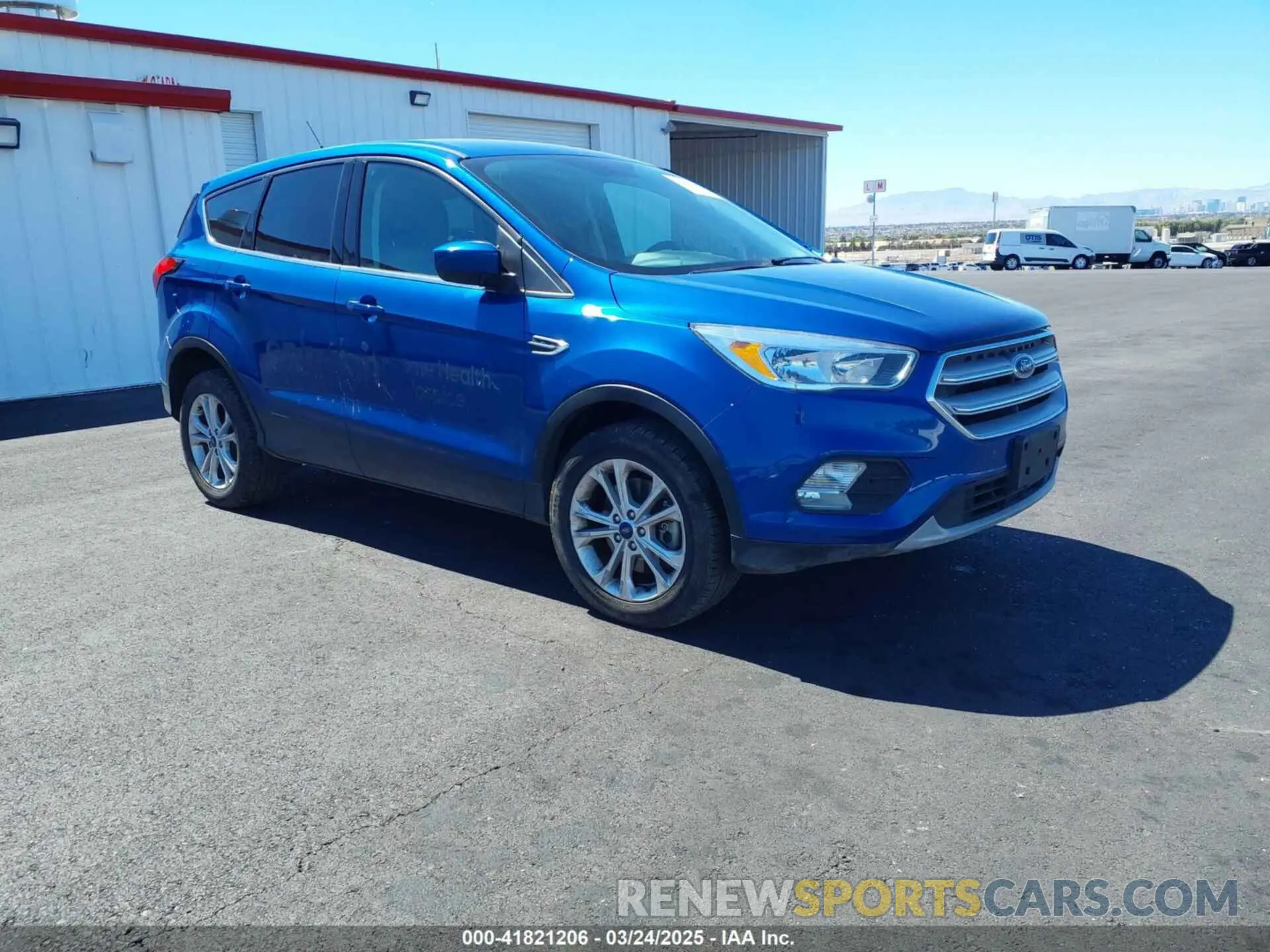 1 Фотография поврежденного автомобиля 1FMCU9GD8KUB15659 FORD ESCAPE 2019