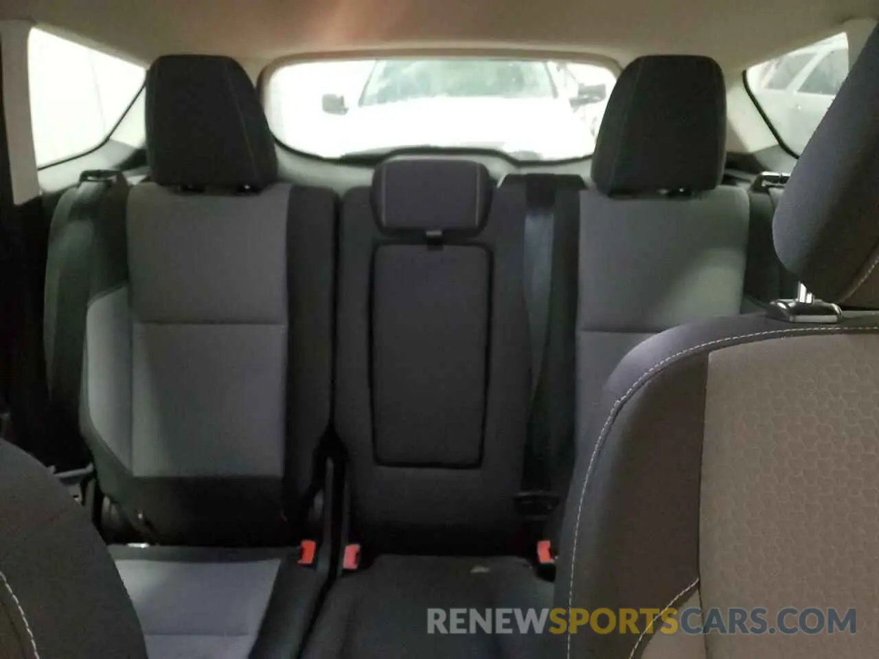 10 Photograph of a damaged car 1FMCU9GD8KUB54347 FORD ESCAPE 2019