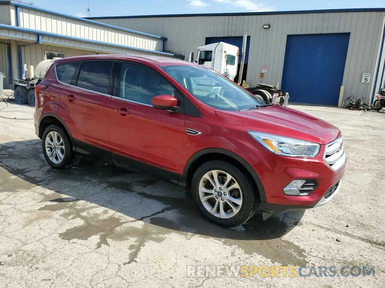 4 Фотография поврежденного автомобиля 1FMCU9GD8KUC49085 FORD ESCAPE 2019