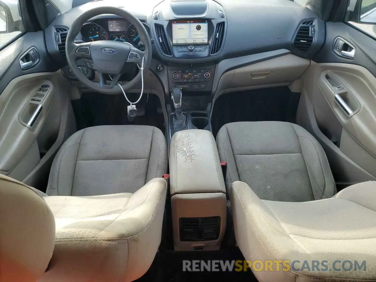 8 Photograph of a damaged car 1FMCU9GD9KUA02481 FORD ESCAPE 2019