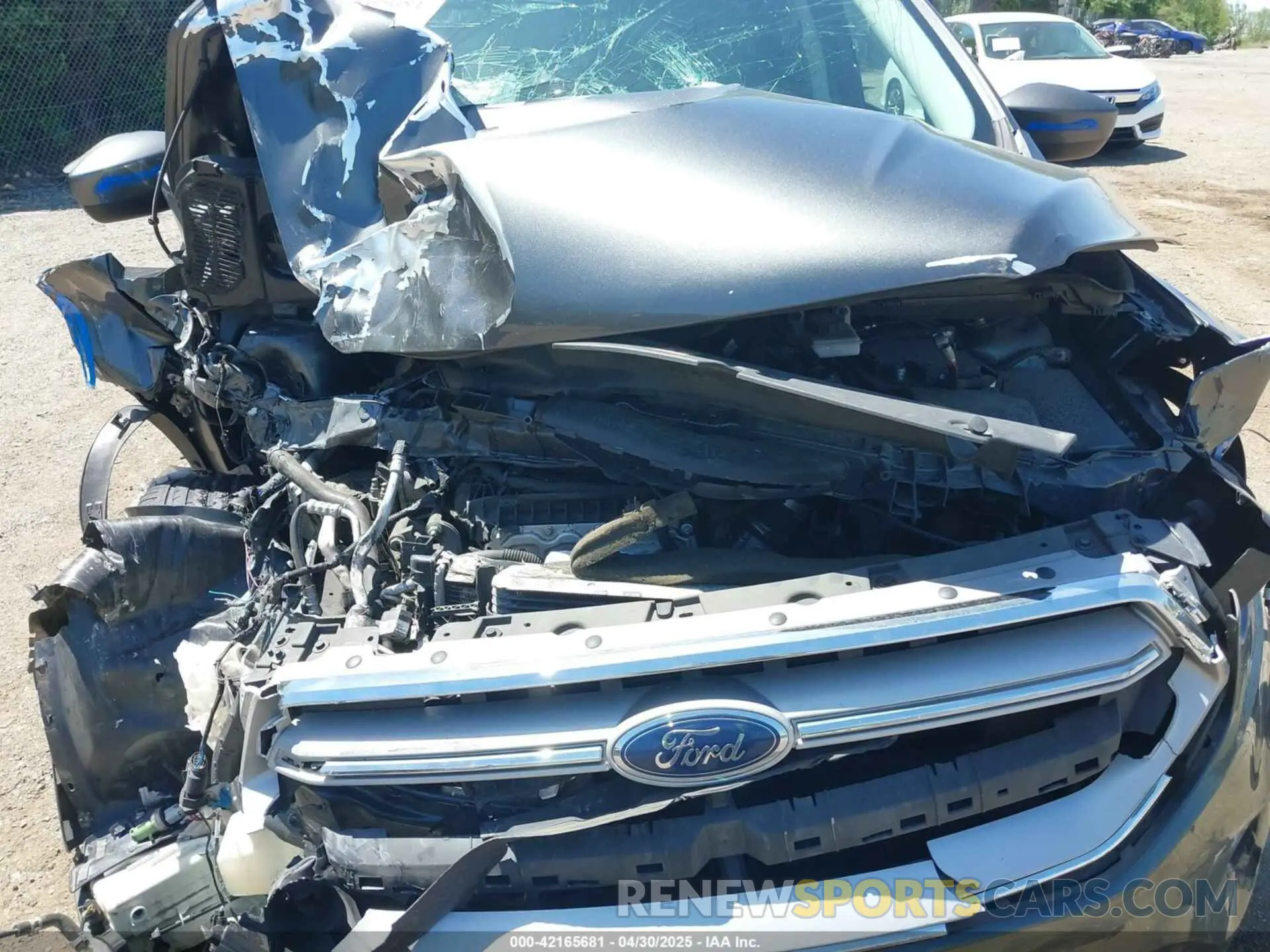 10 Фотография поврежденного автомобиля 1FMCU9GD9KUA70330 FORD ESCAPE 2019