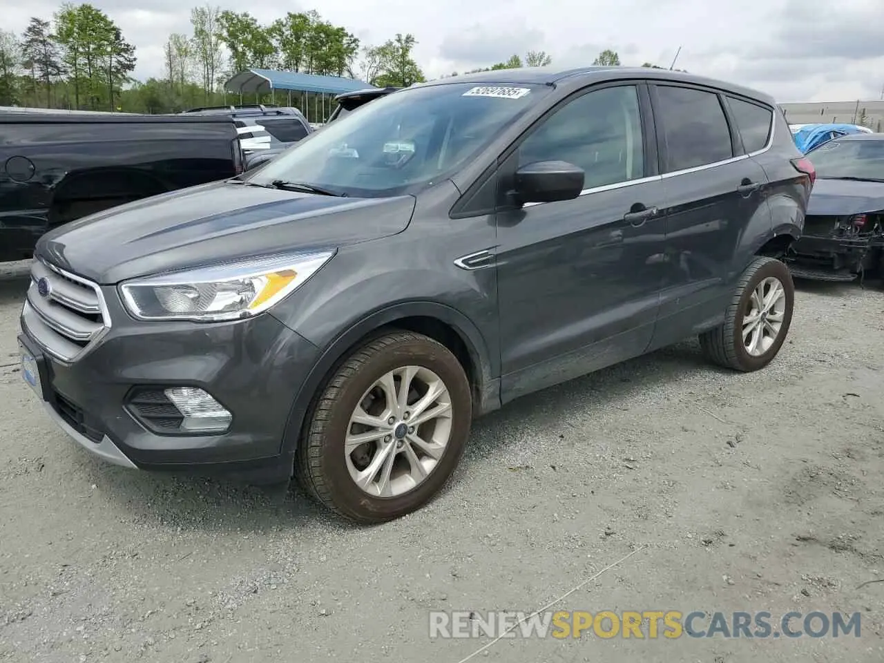 1 Фотография поврежденного автомобиля 1FMCU9GD9KUA84311 FORD ESCAPE 2019