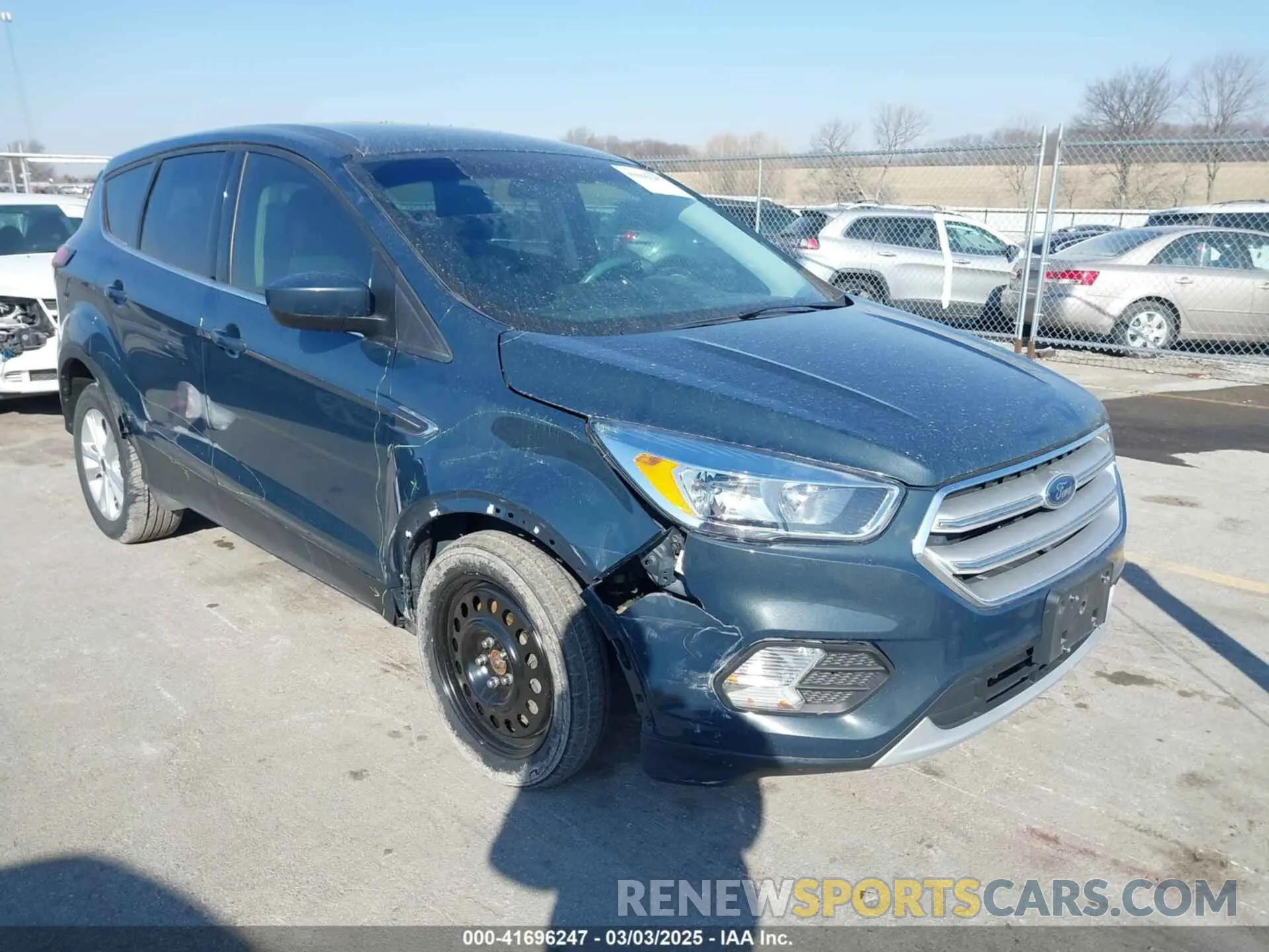 1 Фотография поврежденного автомобиля 1FMCU9GD9KUB14228 FORD ESCAPE 2019