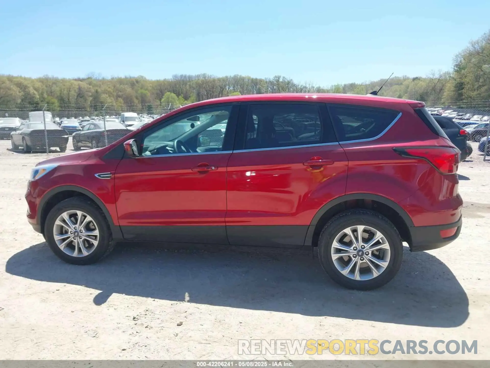 15 Фотография поврежденного автомобиля 1FMCU9GD9KUB22426 FORD ESCAPE 2019
