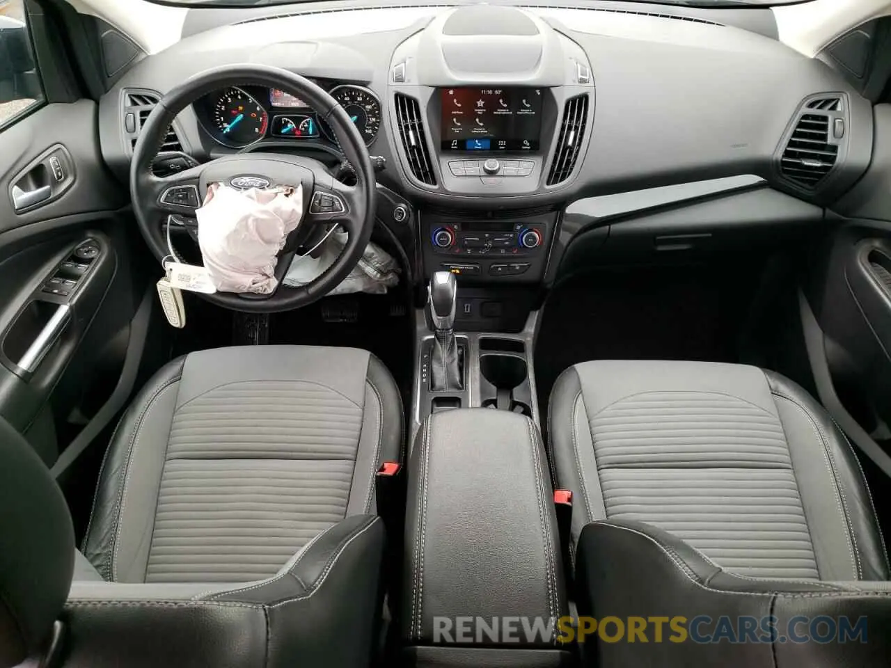 8 Photograph of a damaged car 1FMCU9GD9KUC49239 FORD ESCAPE 2019