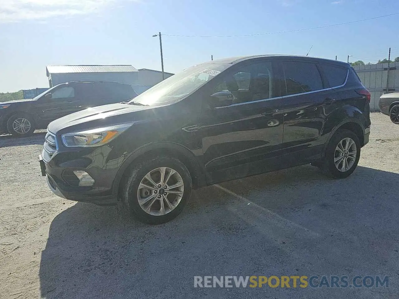 1 Фотография поврежденного автомобиля 1FMCU9GDXKUA27731 FORD ESCAPE 2019