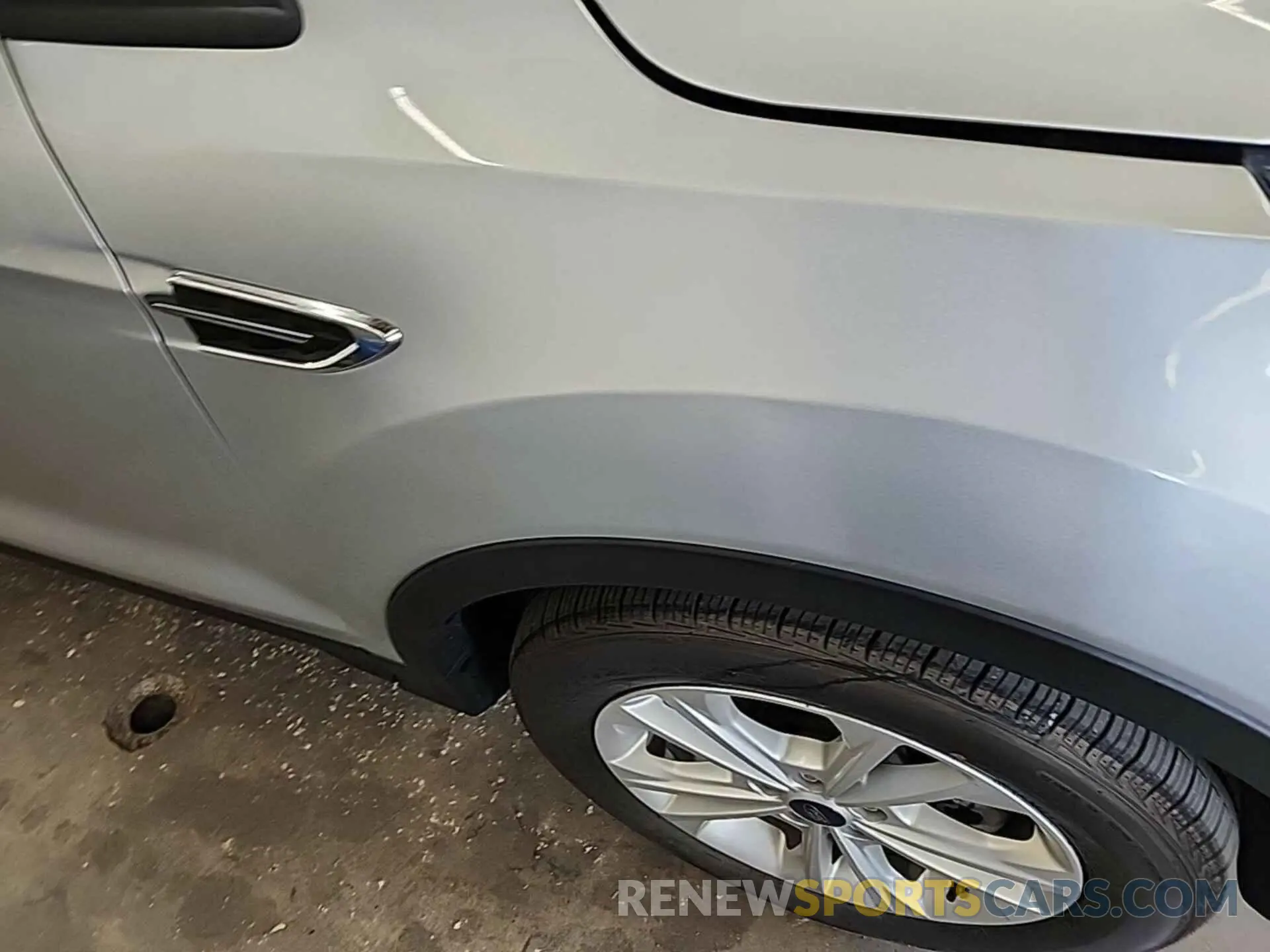 2 Фотография поврежденного автомобиля 1FMCU9GDXKUB27277 FORD ESCAPE 2019