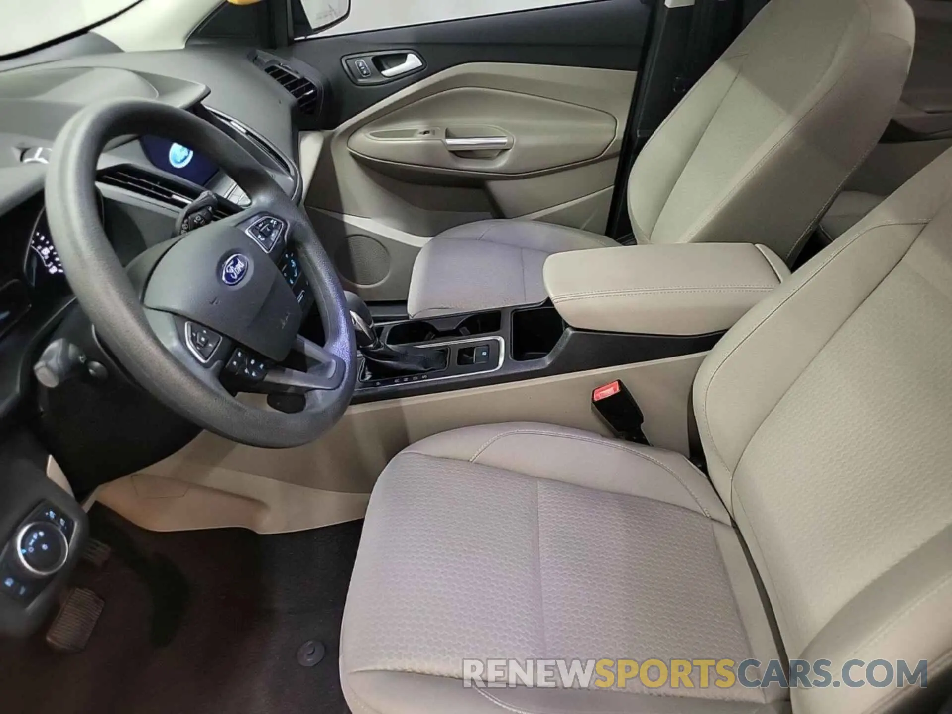 5 Фотография поврежденного автомобиля 1FMCU9GDXKUB27277 FORD ESCAPE 2019