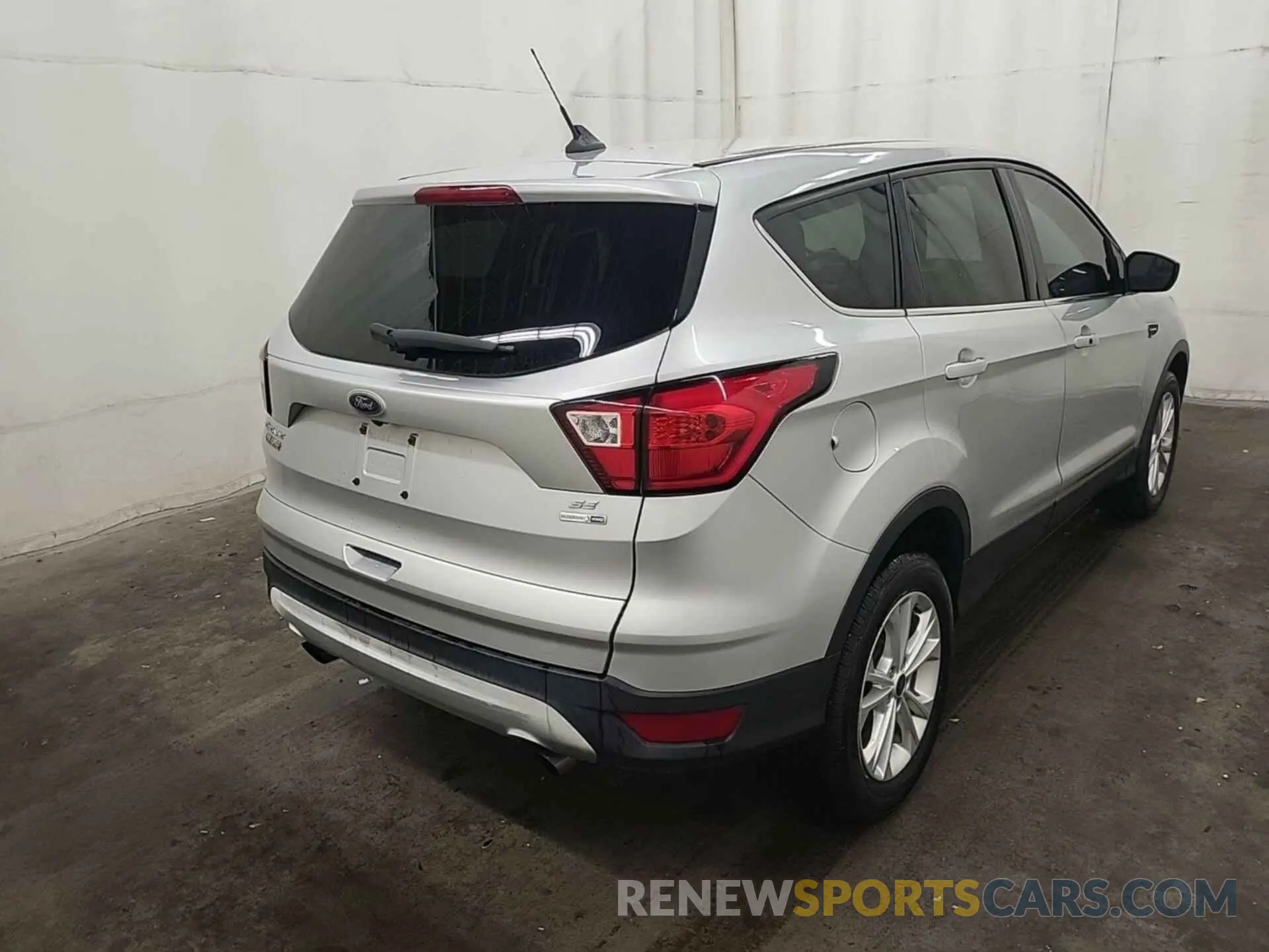 7 Фотография поврежденного автомобиля 1FMCU9GDXKUB27277 FORD ESCAPE 2019