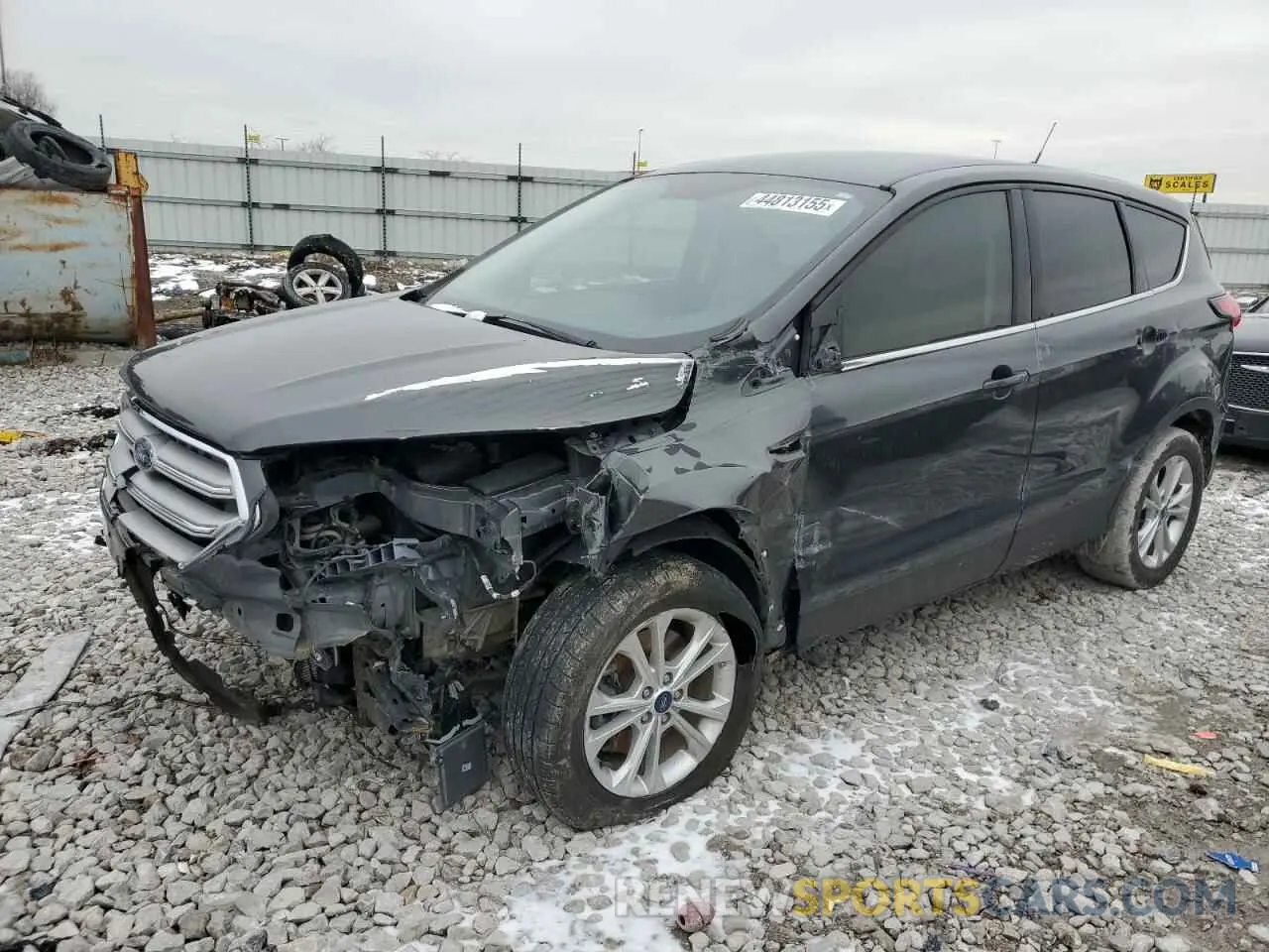 1 Photograph of a damaged car 1FMCU9GDXKUB46993 FORD ESCAPE 2019