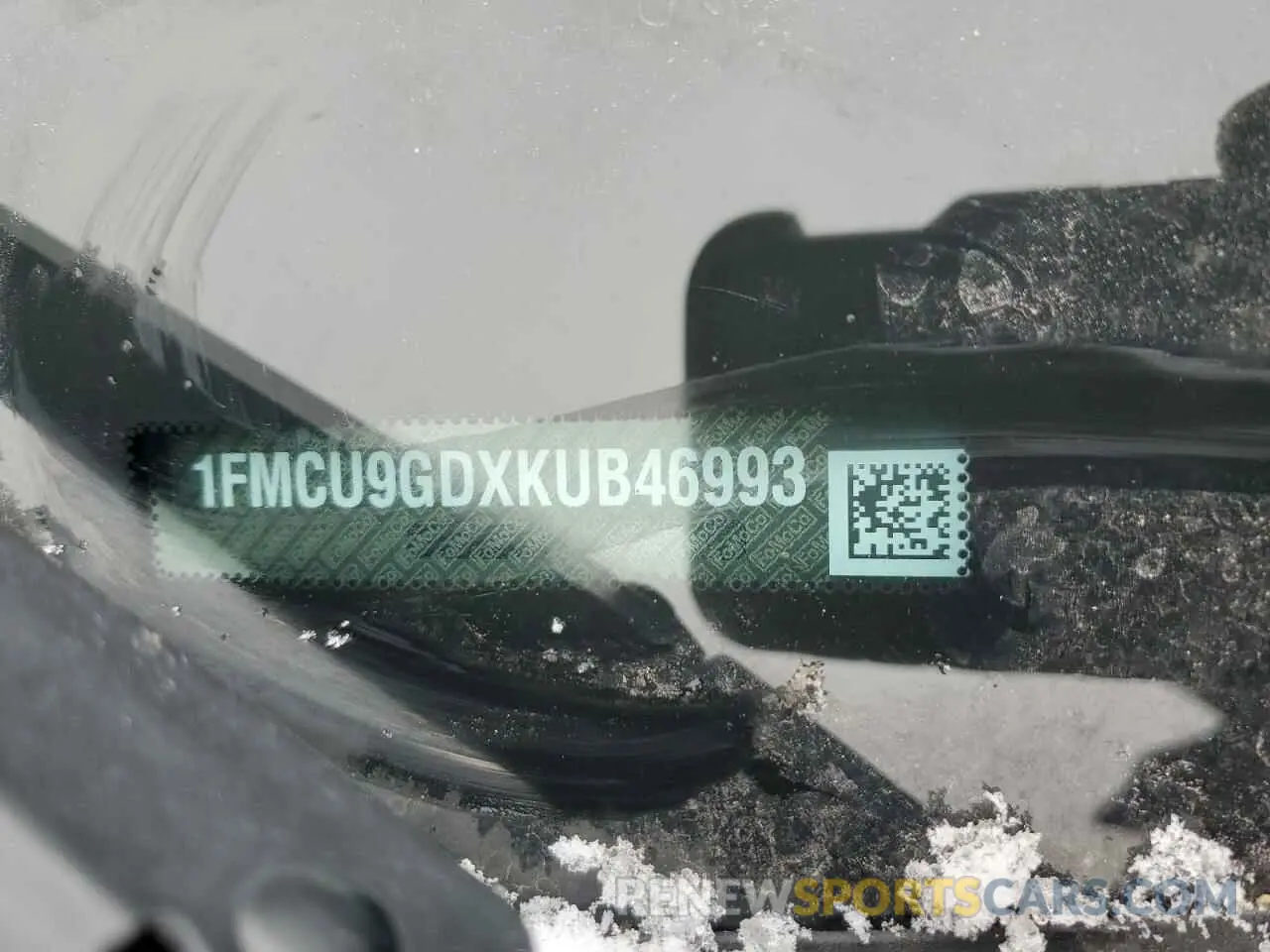 12 Photograph of a damaged car 1FMCU9GDXKUB46993 FORD ESCAPE 2019