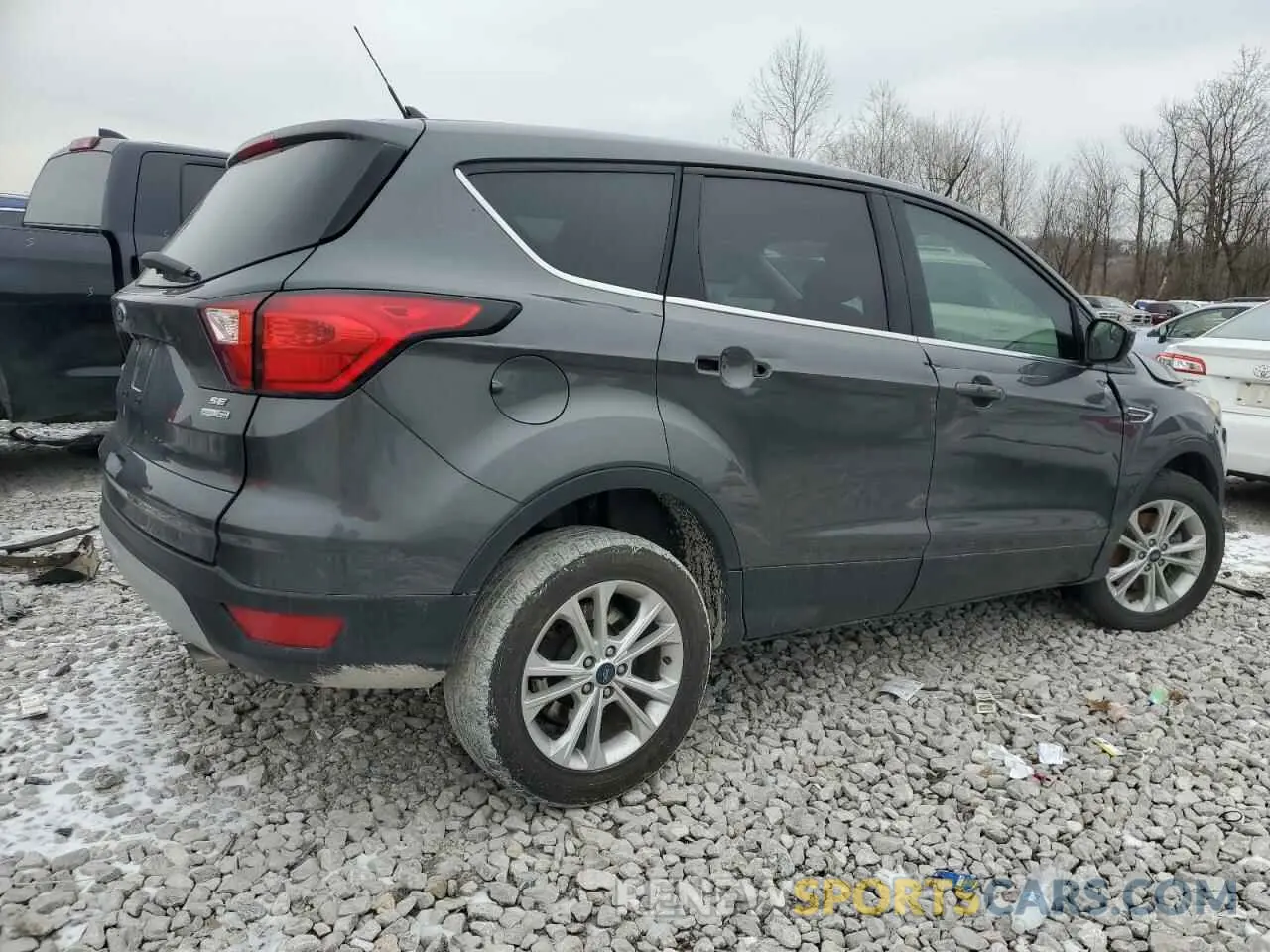 3 Photograph of a damaged car 1FMCU9GDXKUB46993 FORD ESCAPE 2019