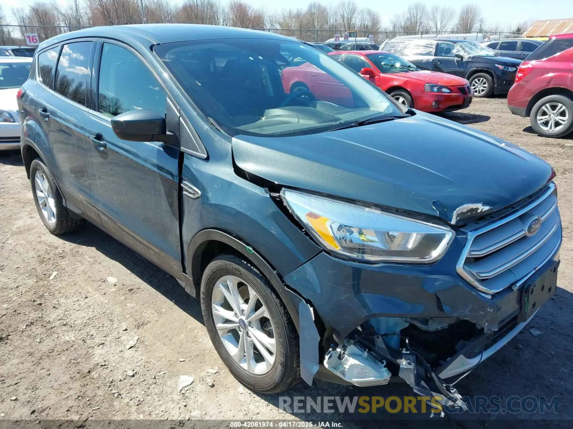 1 Фотография поврежденного автомобиля 1FMCU9GDXKUC06609 FORD ESCAPE 2019