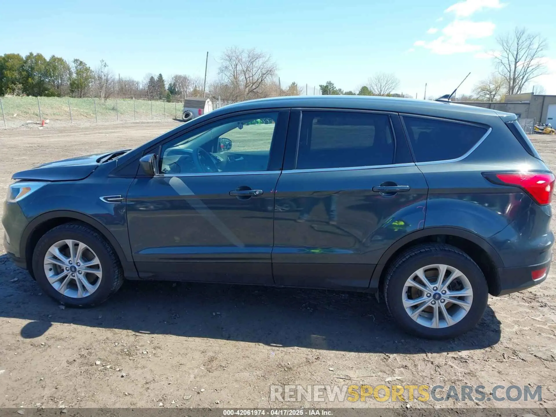 14 Фотография поврежденного автомобиля 1FMCU9GDXKUC06609 FORD ESCAPE 2019