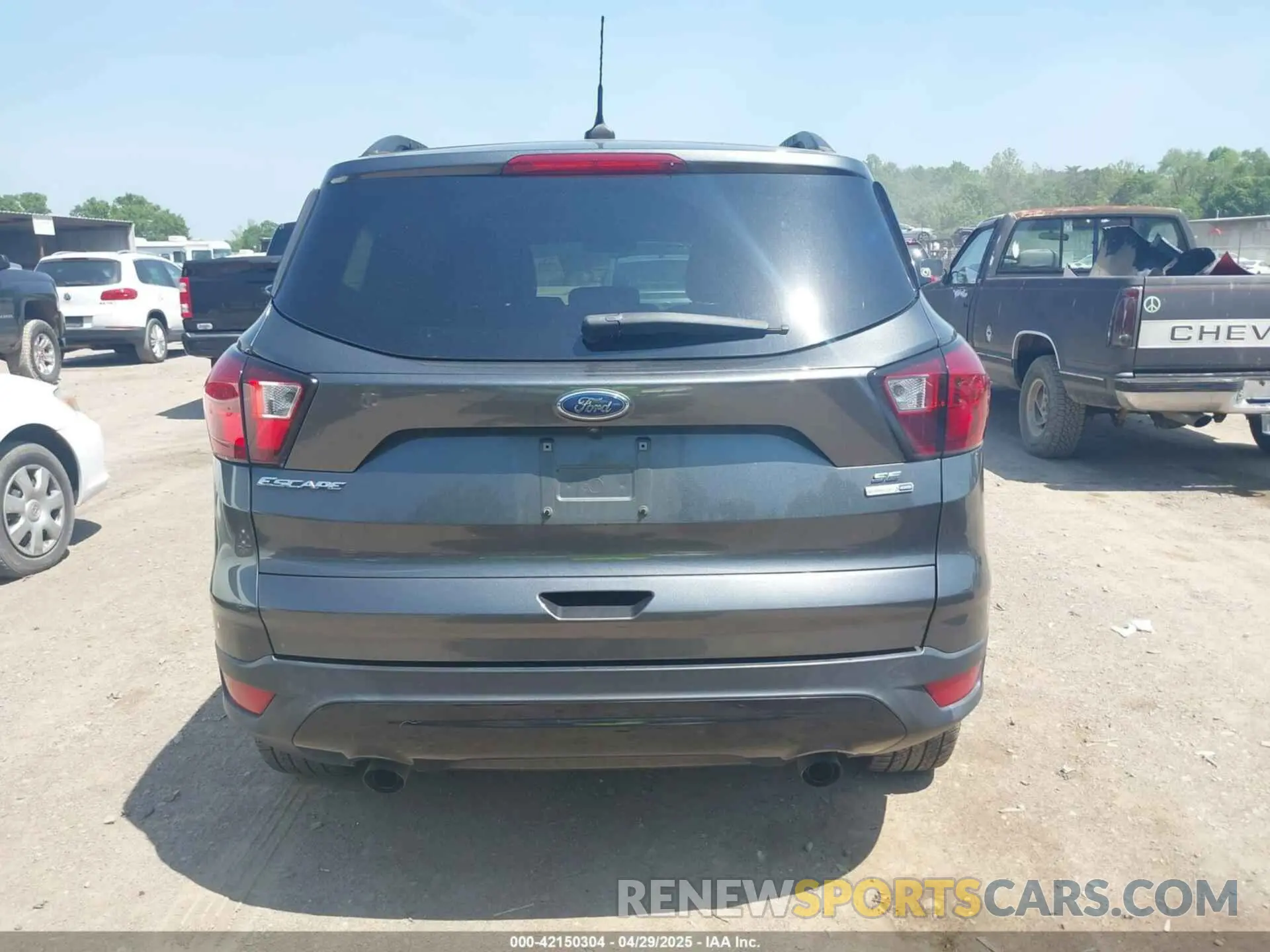 16 Фотография поврежденного автомобиля 1FMCU9GDXKUC19327 FORD ESCAPE 2019