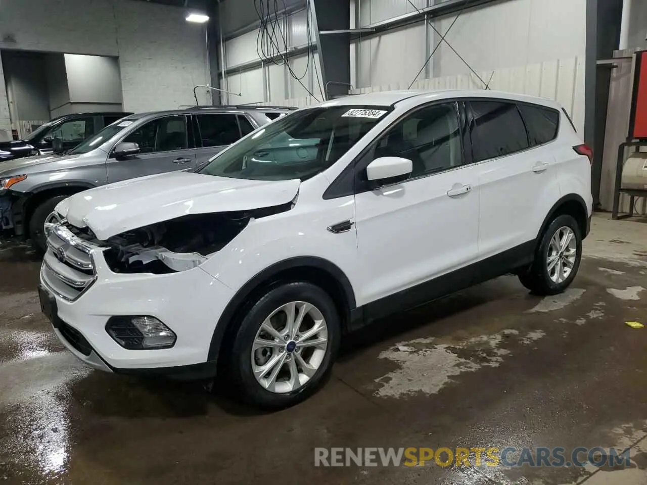 1 Фотография поврежденного автомобиля 1FMCU9GDXKUC34183 FORD ESCAPE 2019