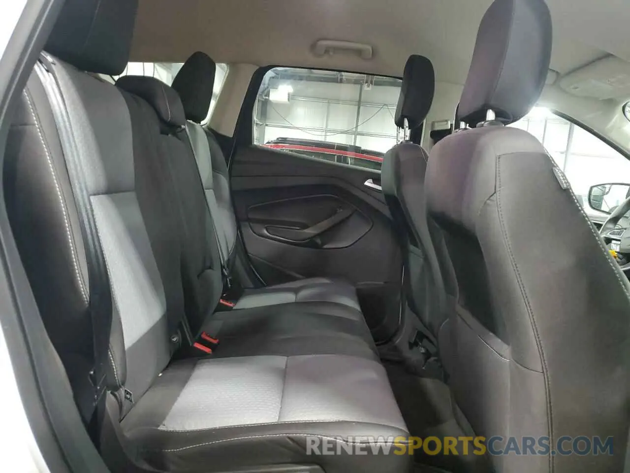 11 Фотография поврежденного автомобиля 1FMCU9GDXKUC34183 FORD ESCAPE 2019
