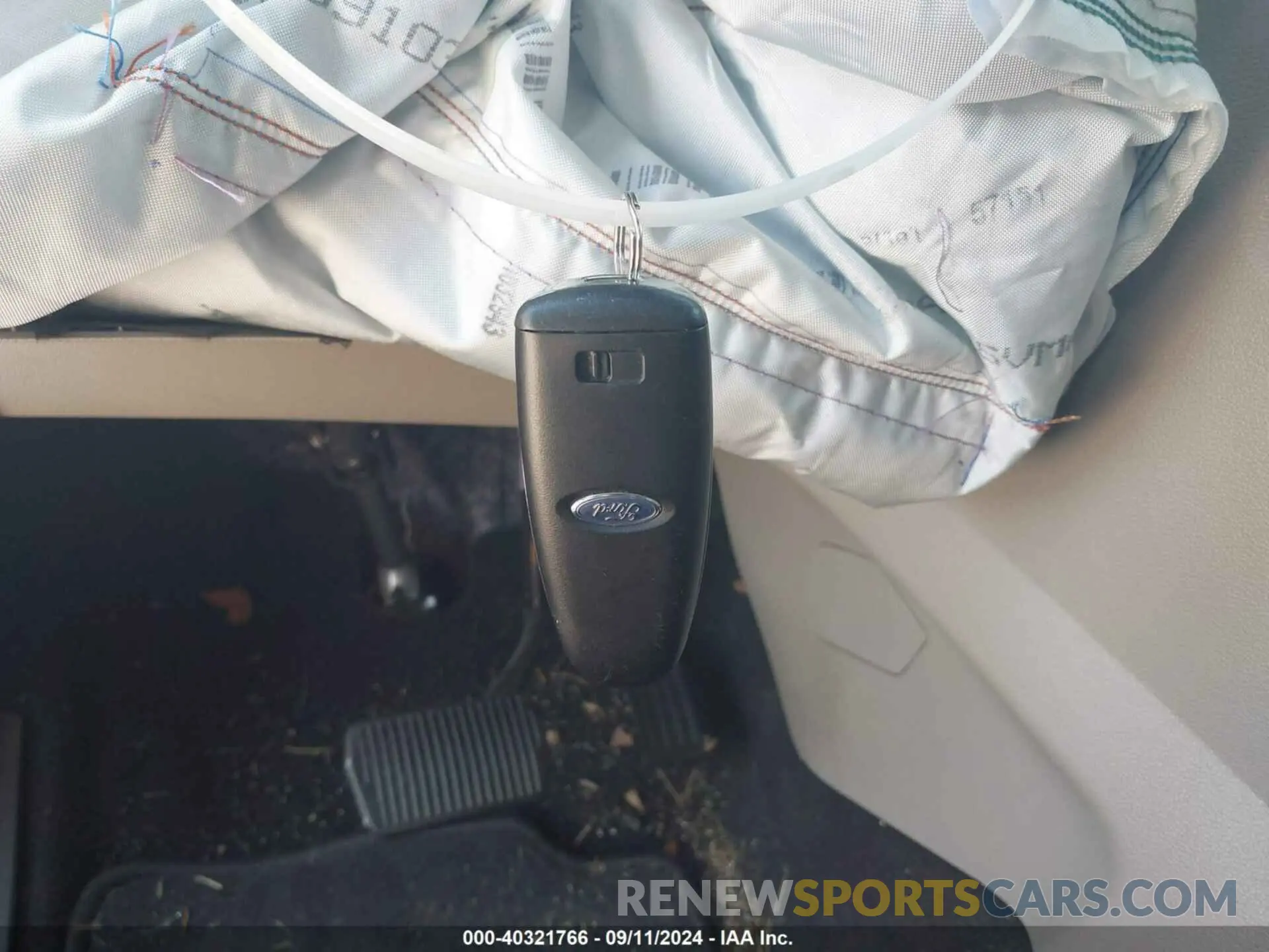 11 Фотография поврежденного автомобиля 1FMCU9GDXKUC36208 FORD ESCAPE 2019