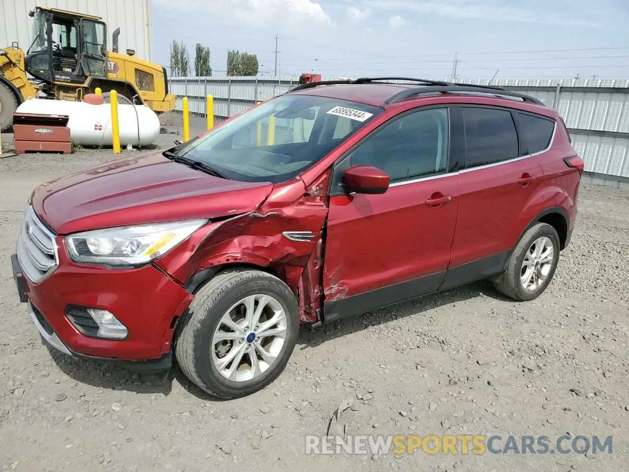 1 Photograph of a damaged car 1FMCU9HD0KUB05853 FORD ESCAPE 2019