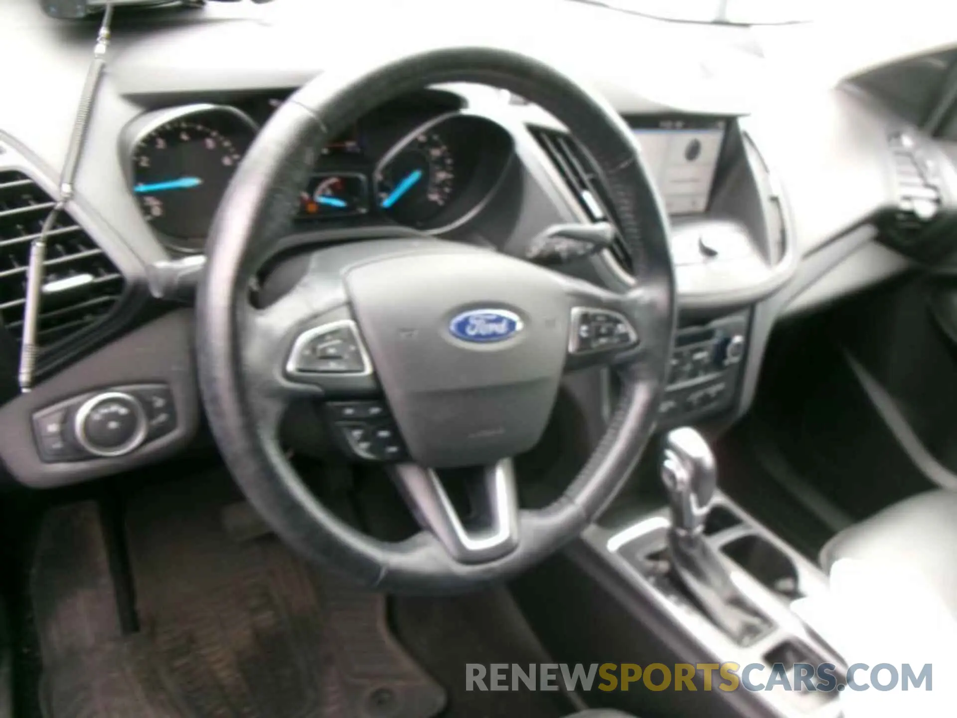 3 Photograph of a damaged car 1FMCU9HD0KUB11765 FORD ESCAPE 2019