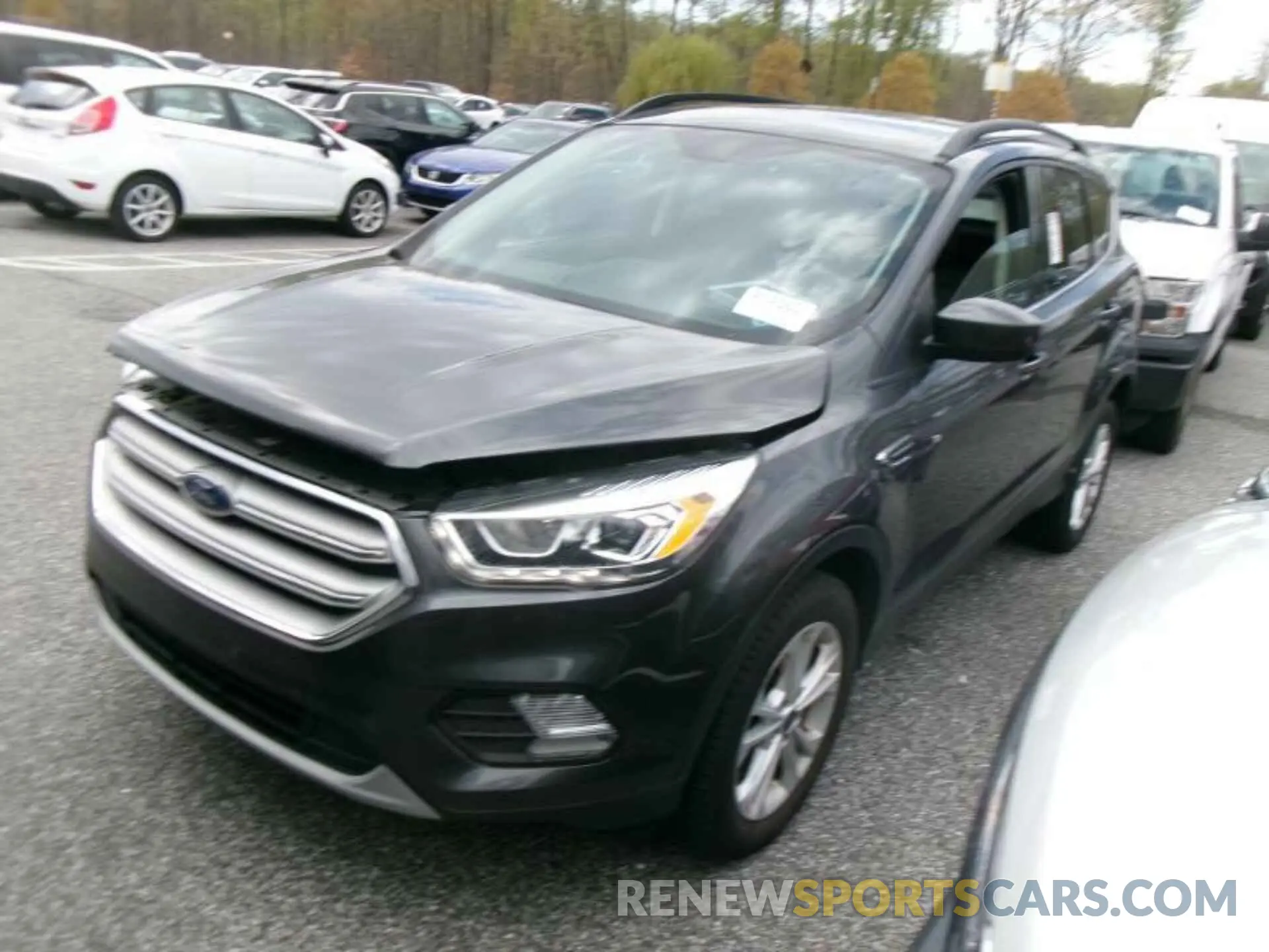 4 Photograph of a damaged car 1FMCU9HD0KUB11765 FORD ESCAPE 2019