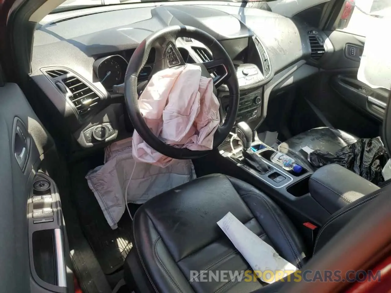 8 Фотография поврежденного автомобиля 1FMCU9HD0KUB43745 FORD ESCAPE 2019