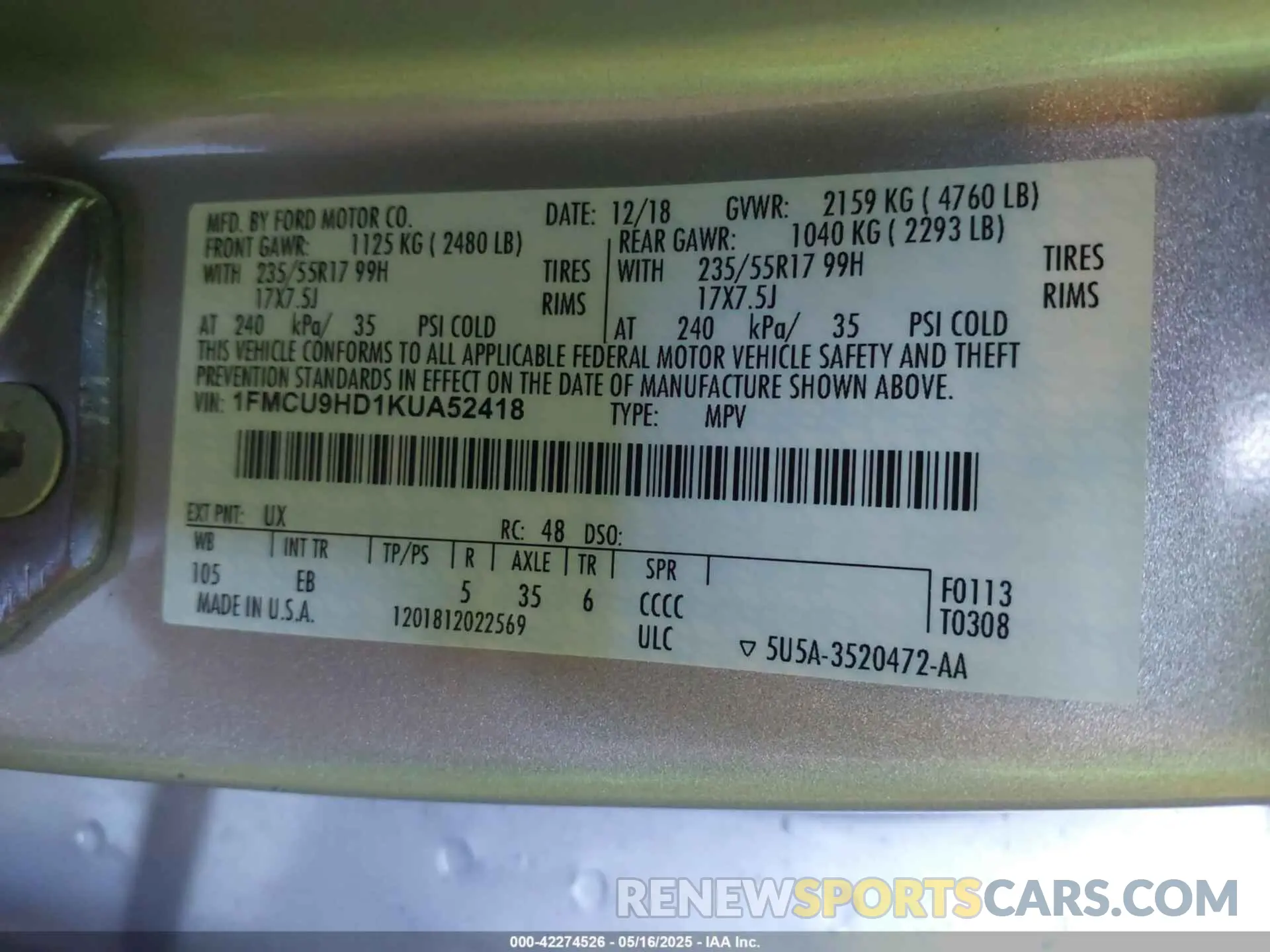 9 Photograph of a damaged car 1FMCU9HD1KUA52418 FORD ESCAPE 2019