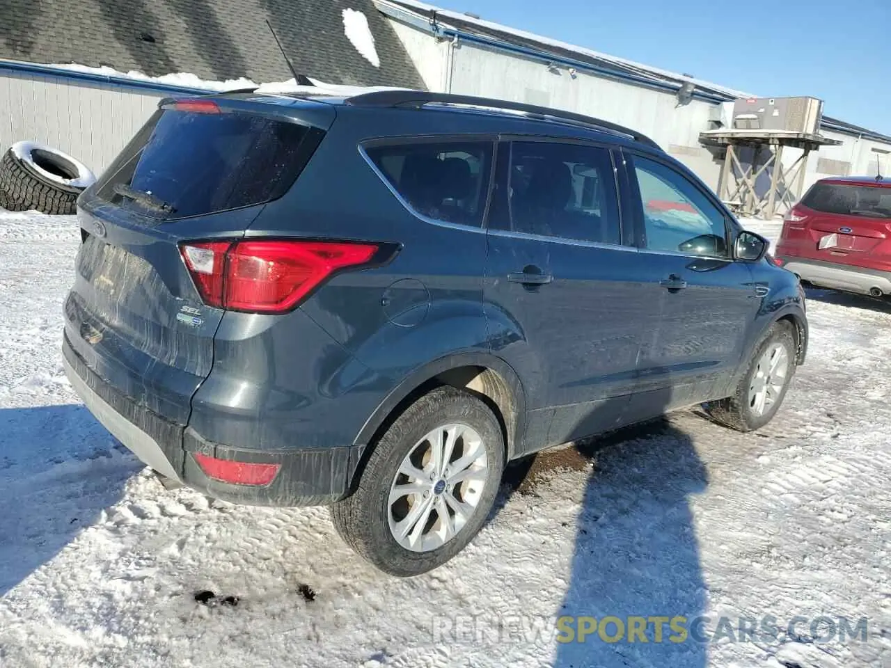3 Фотография поврежденного автомобиля 1FMCU9HD1KUB23195 FORD ESCAPE 2019