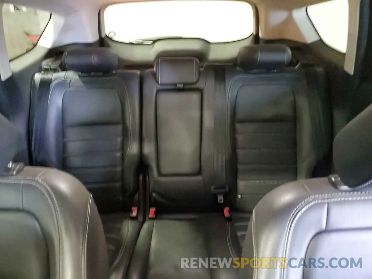 10 Фотография поврежденного автомобиля 1FMCU9HD1KUB43673 FORD ESCAPE 2019