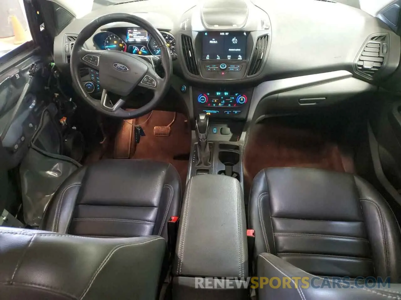 8 Фотография поврежденного автомобиля 1FMCU9HD1KUB43673 FORD ESCAPE 2019