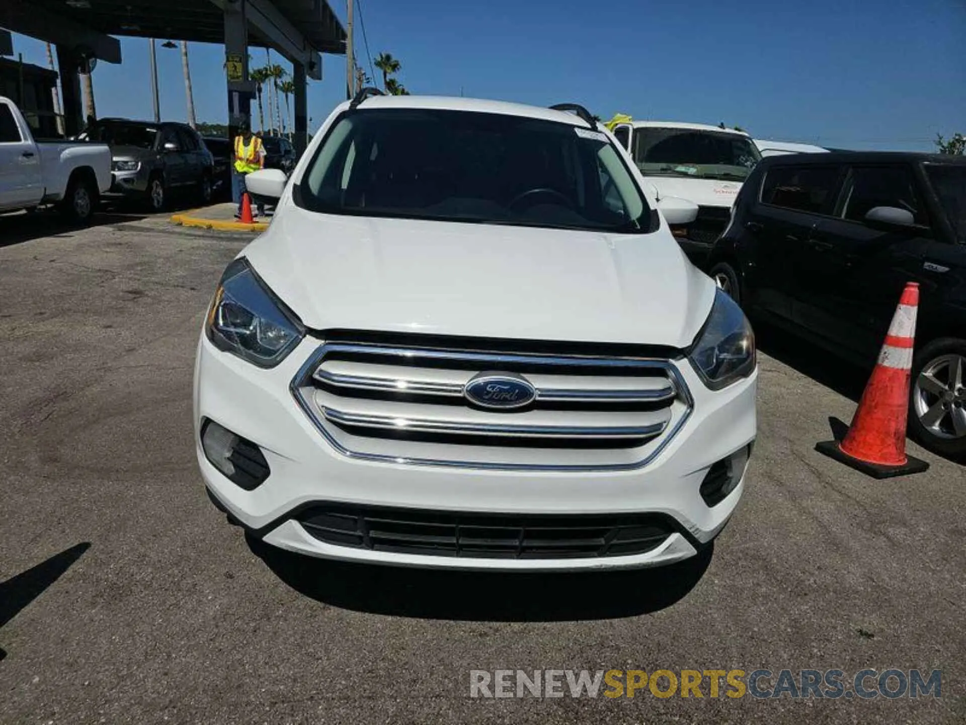 11 Фотография поврежденного автомобиля 1FMCU9HD1KUC35933 FORD ESCAPE 2019