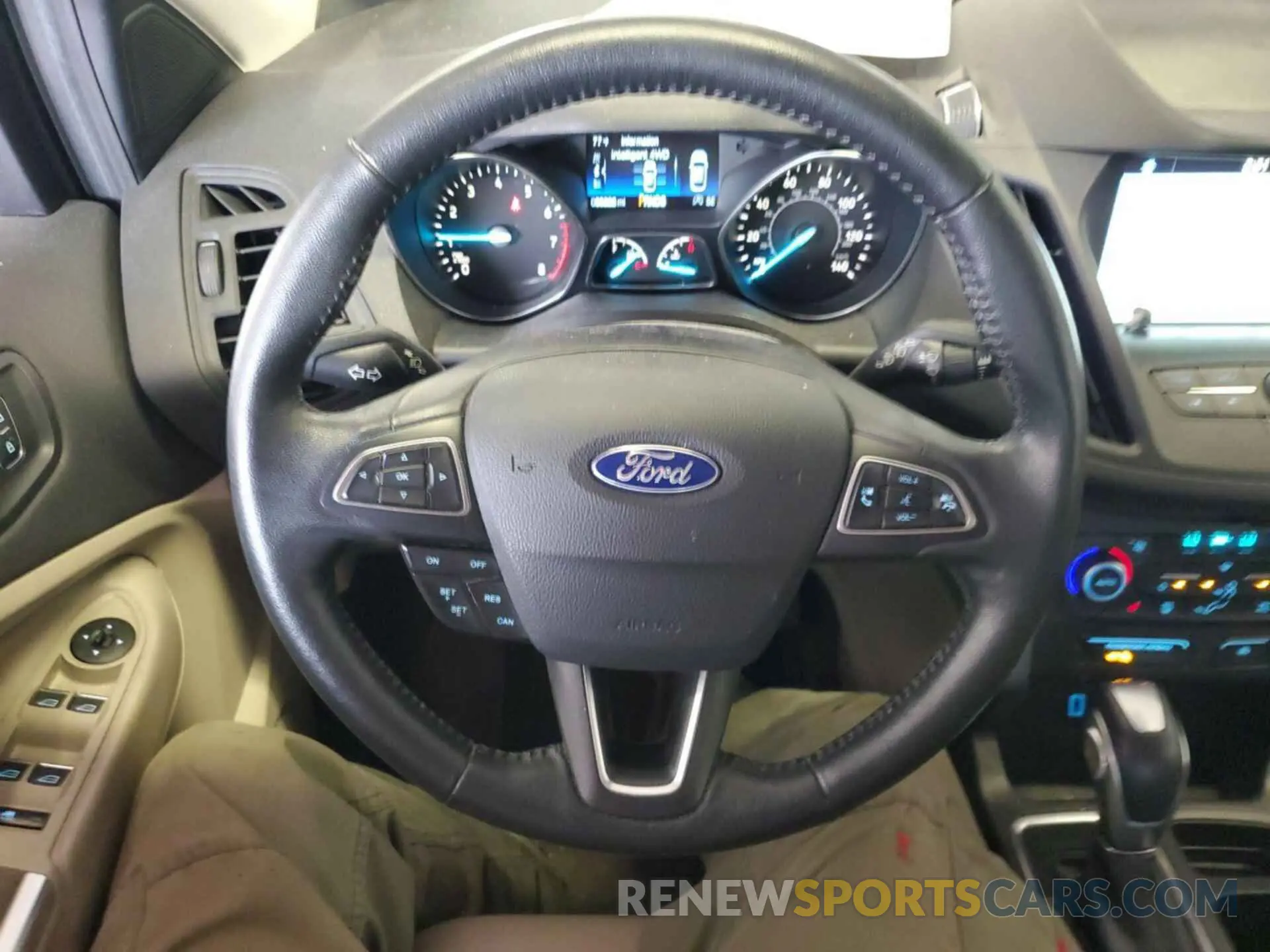 15 Фотография поврежденного автомобиля 1FMCU9HD2KUB11752 FORD ESCAPE 2019