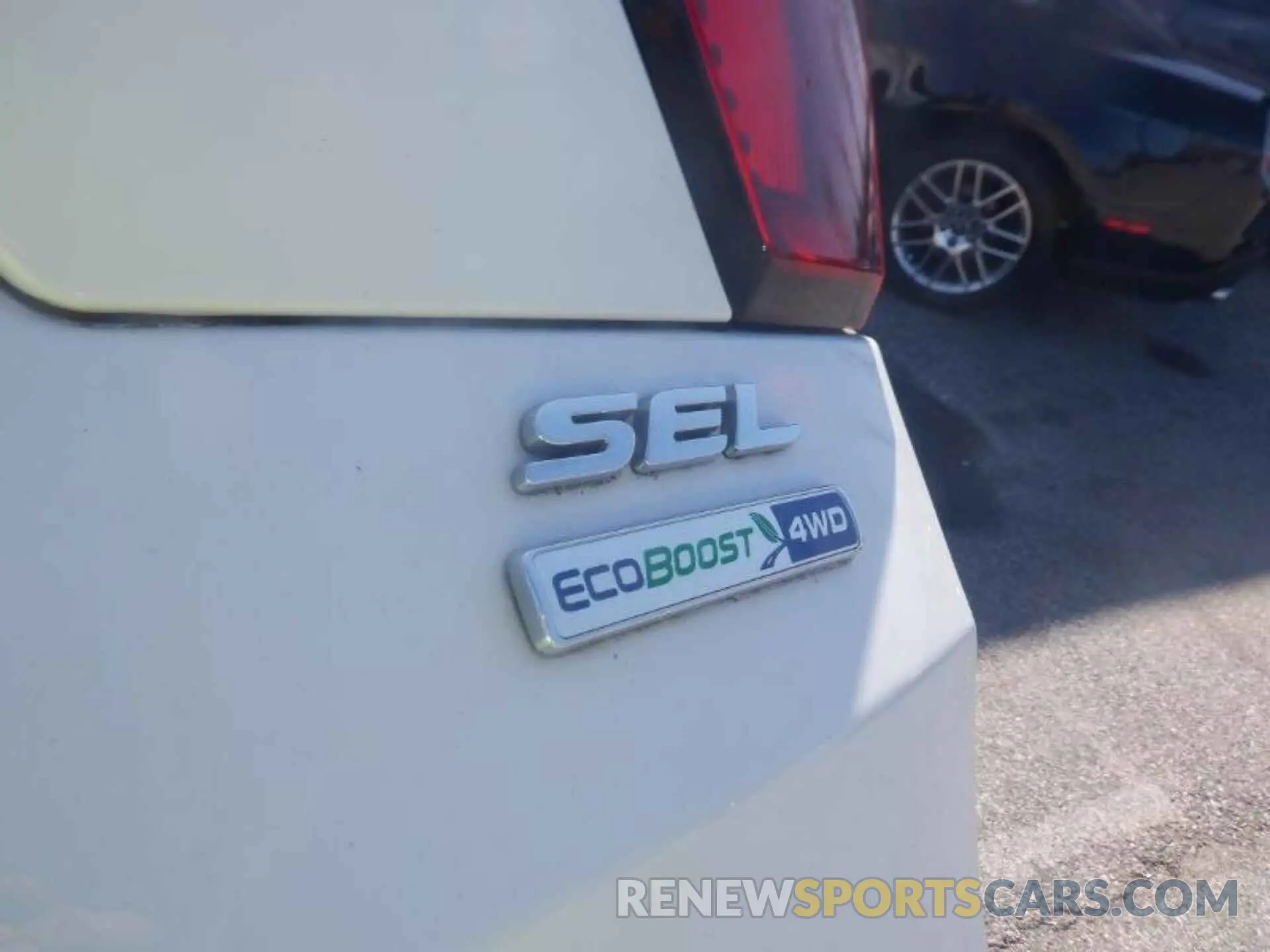 8 Фотография поврежденного автомобиля 1FMCU9HD2KUC07672 FORD ESCAPE 2019