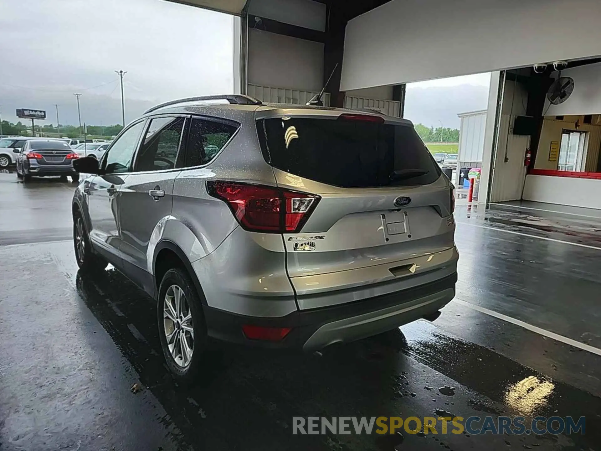 14 Photograph of a damaged car 1FMCU9HD3KUA71343 FORD ESCAPE 2019
