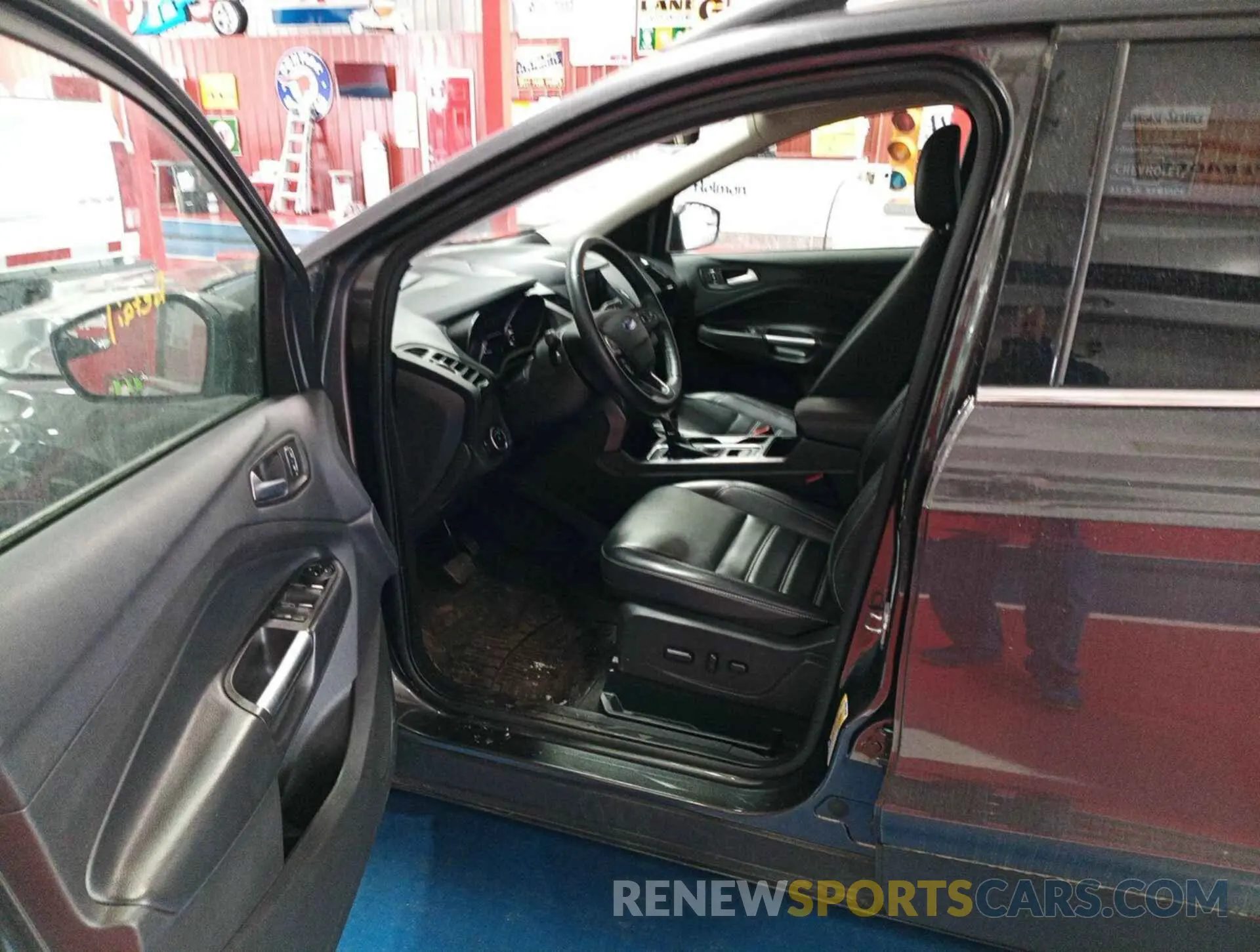 12 Photograph of a damaged car 1FMCU9HD3KUB89148 FORD ESCAPE 2019