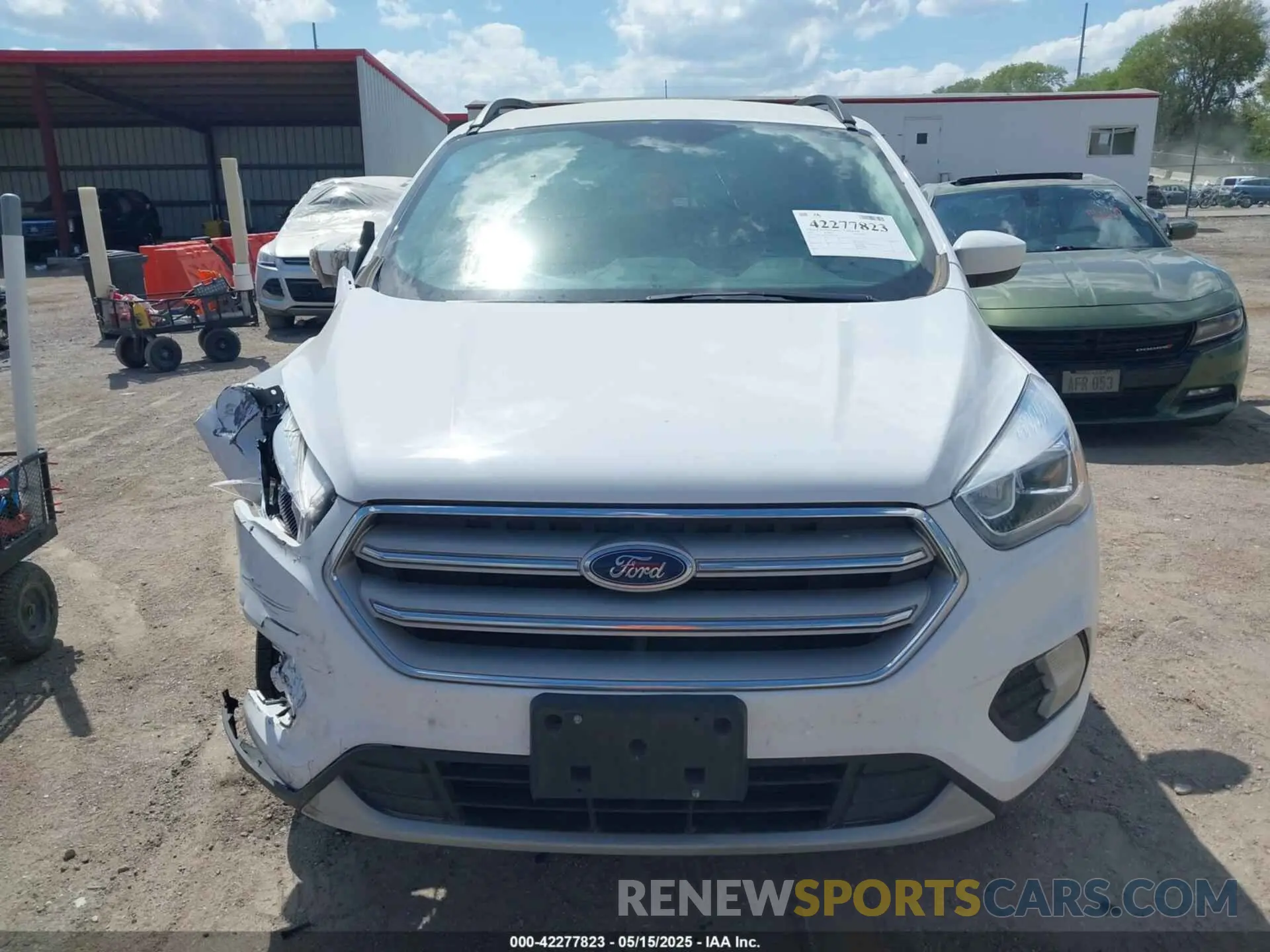 13 Photograph of a damaged car 1FMCU9HD4KUB01773 FORD ESCAPE 2019