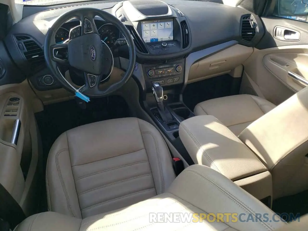 8 Photograph of a damaged car 1FMCU9HD4KUB33297 FORD ESCAPE 2019