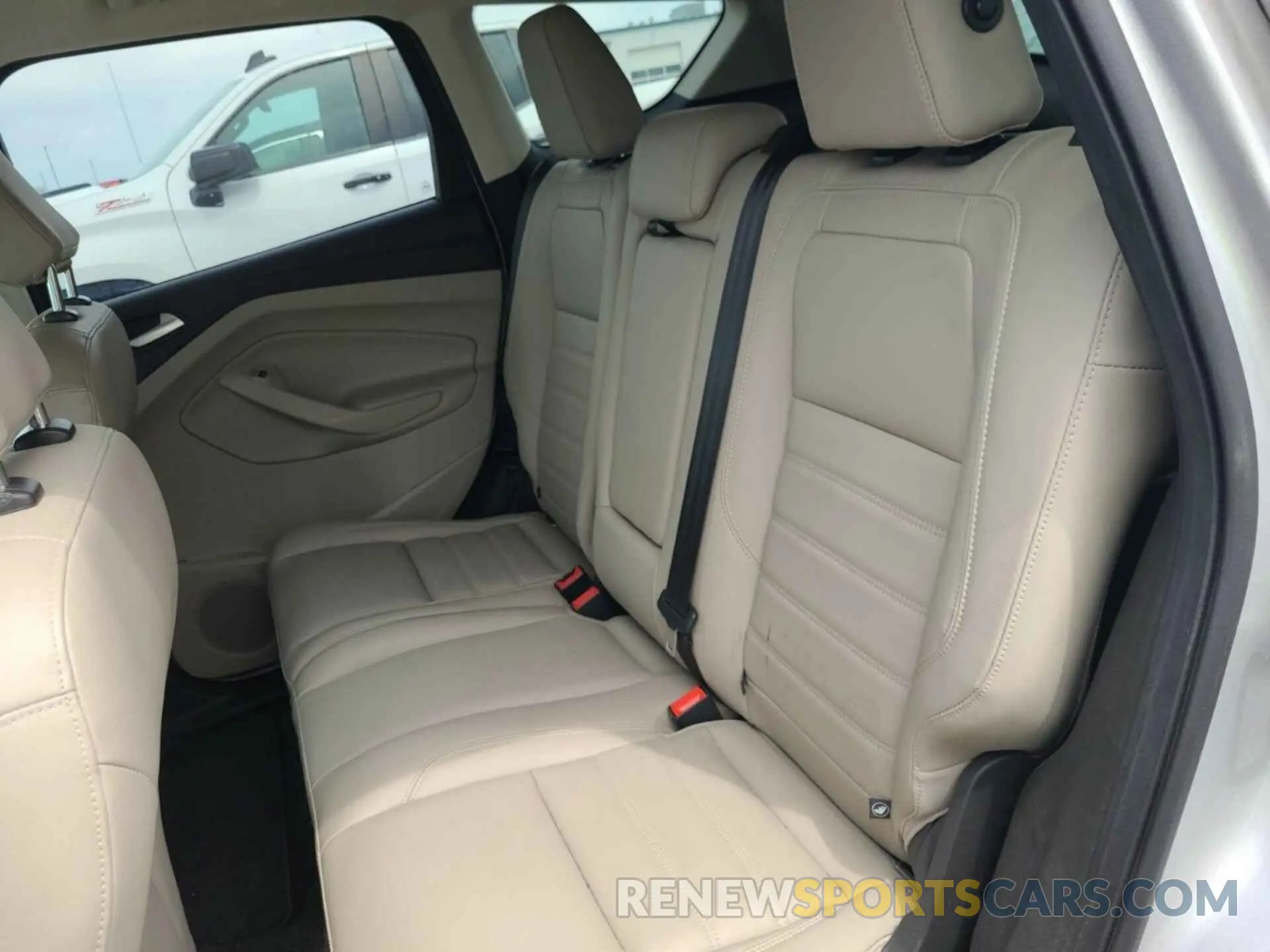 15 Фотография поврежденного автомобиля 1FMCU9HD4KUC07849 FORD ESCAPE 2019
